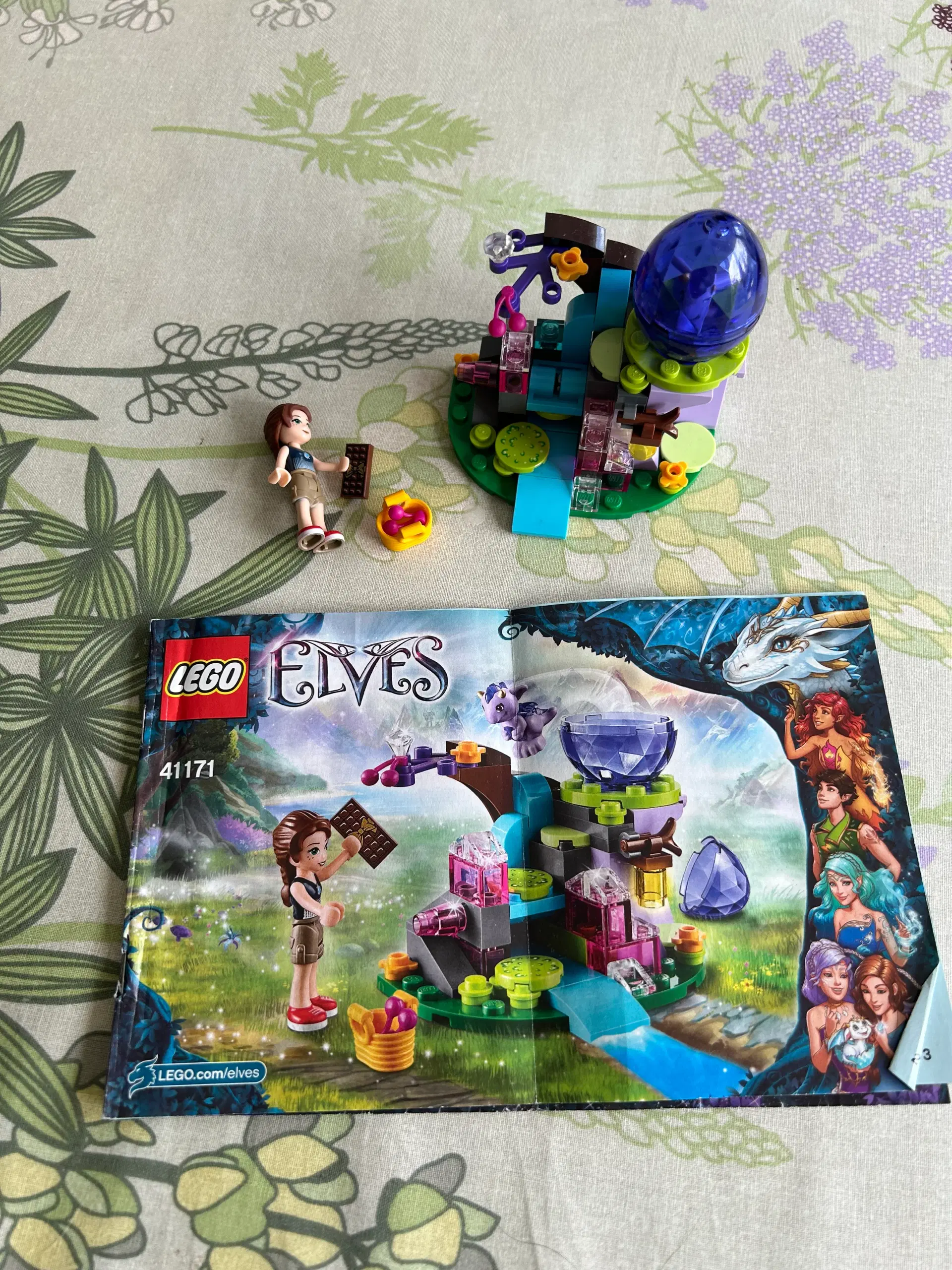 Lego elves - forskellige