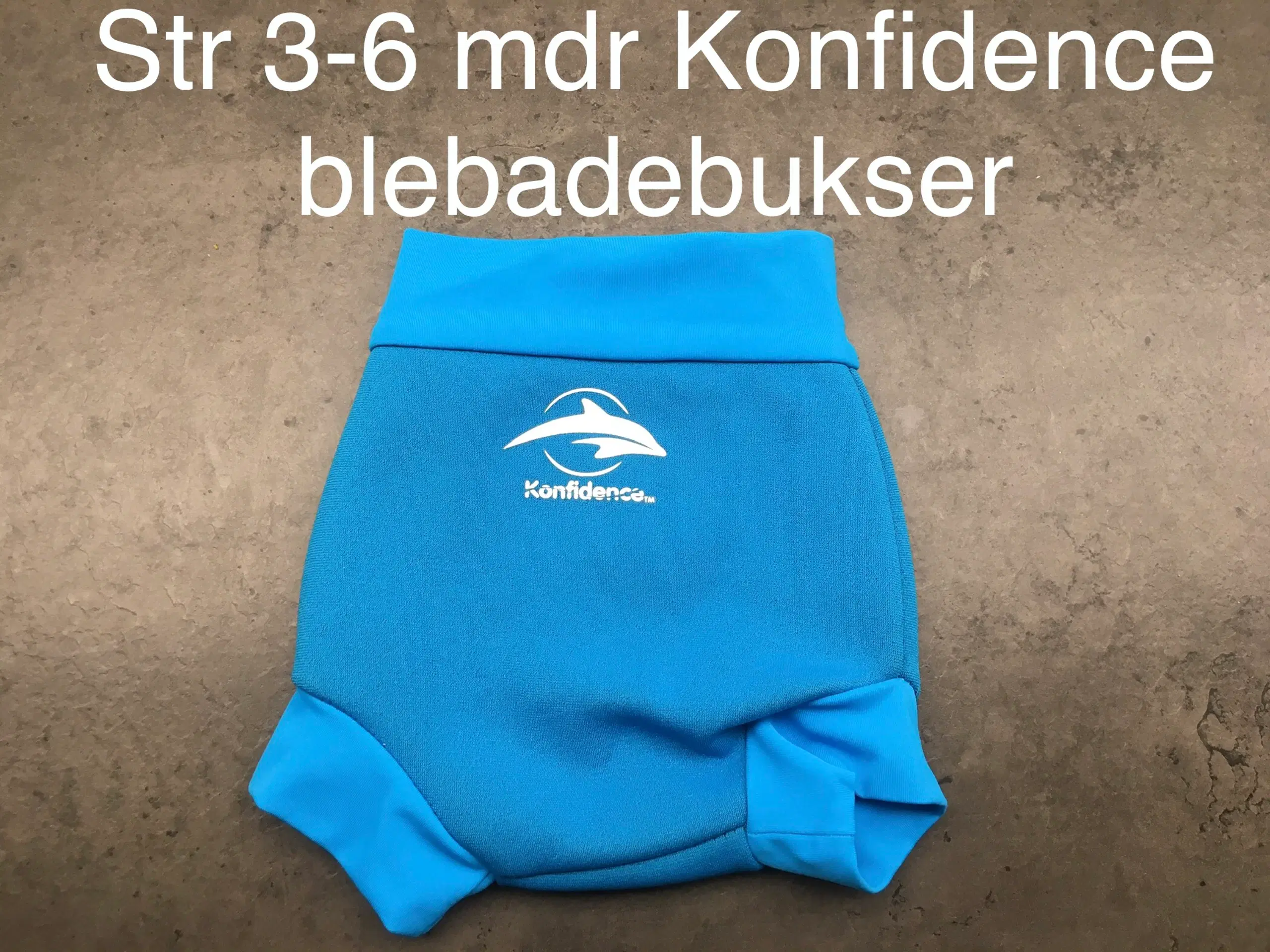 20) Konfidence blebadebukser