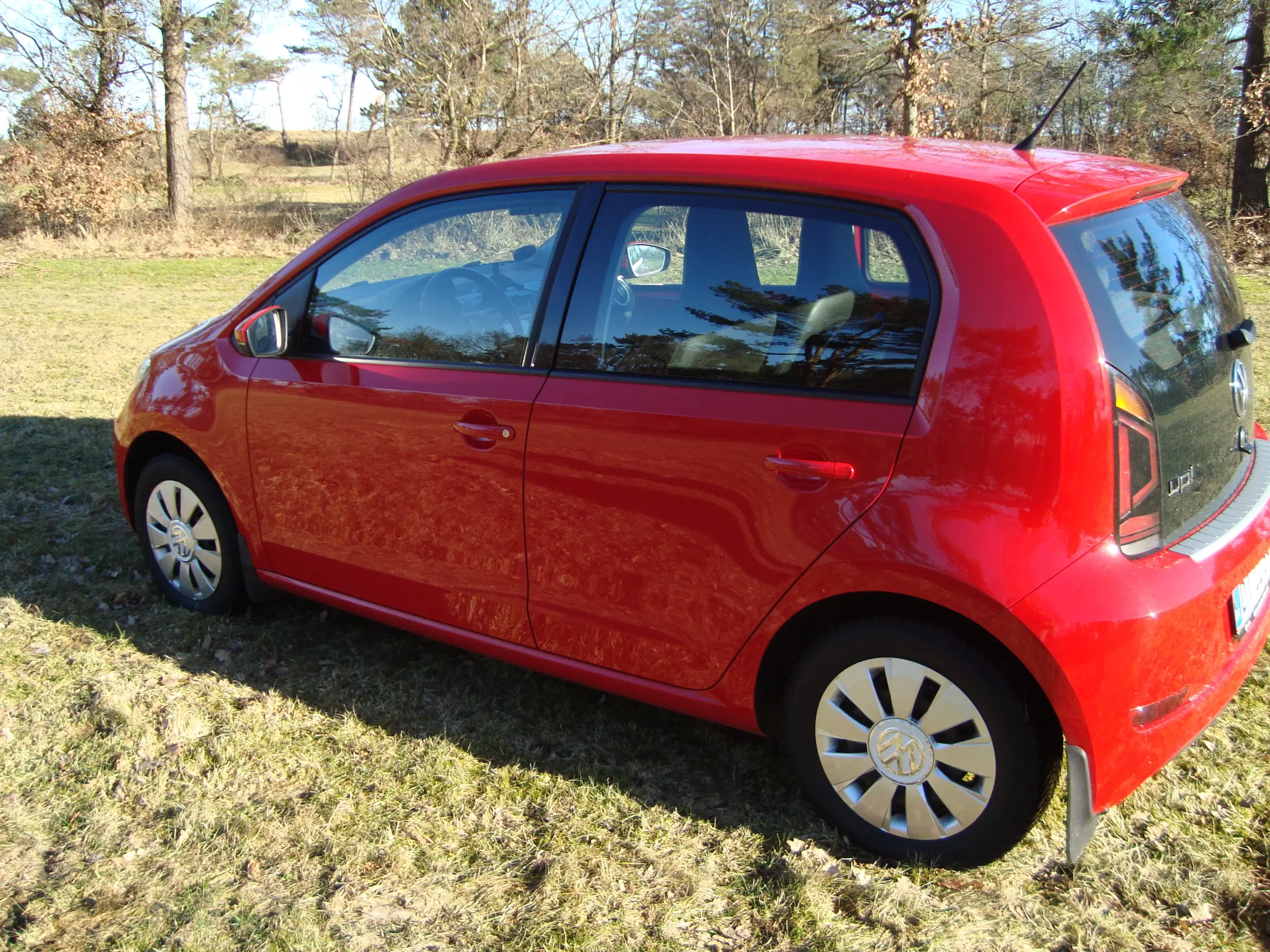 vw up rød 5dørs velholdt