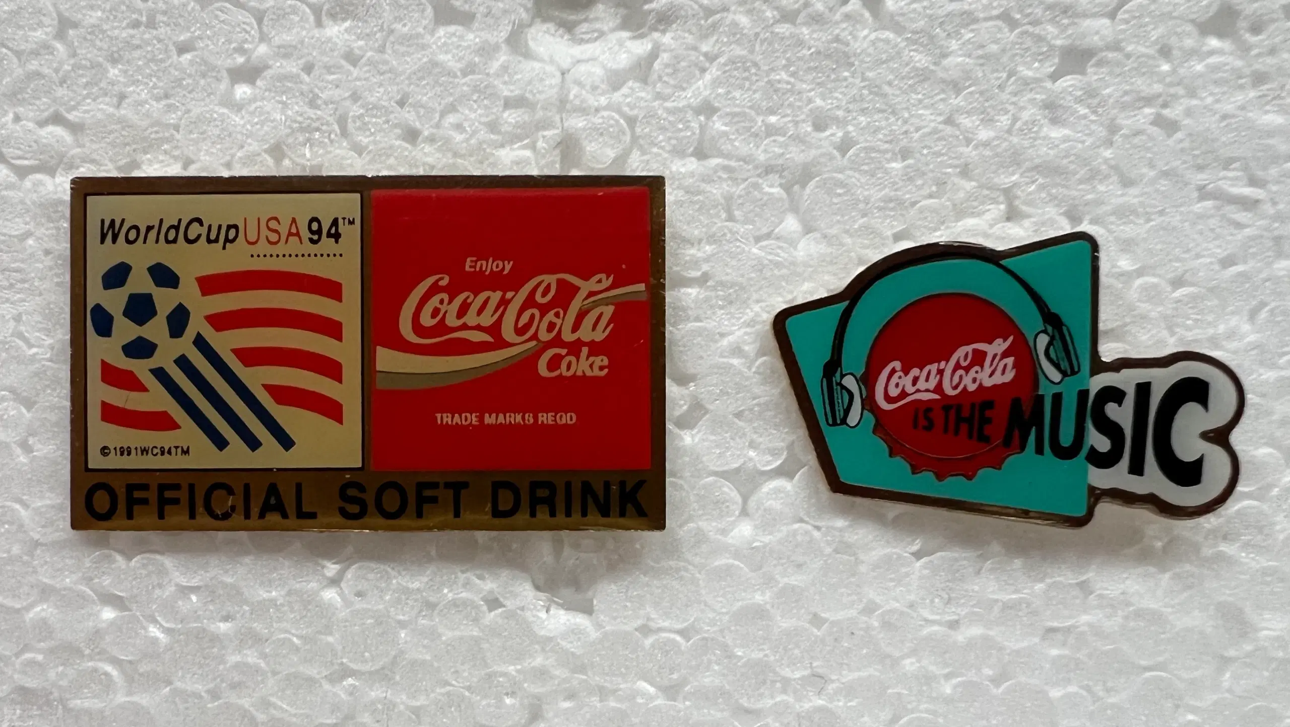 Pins m/CocaCola reklame