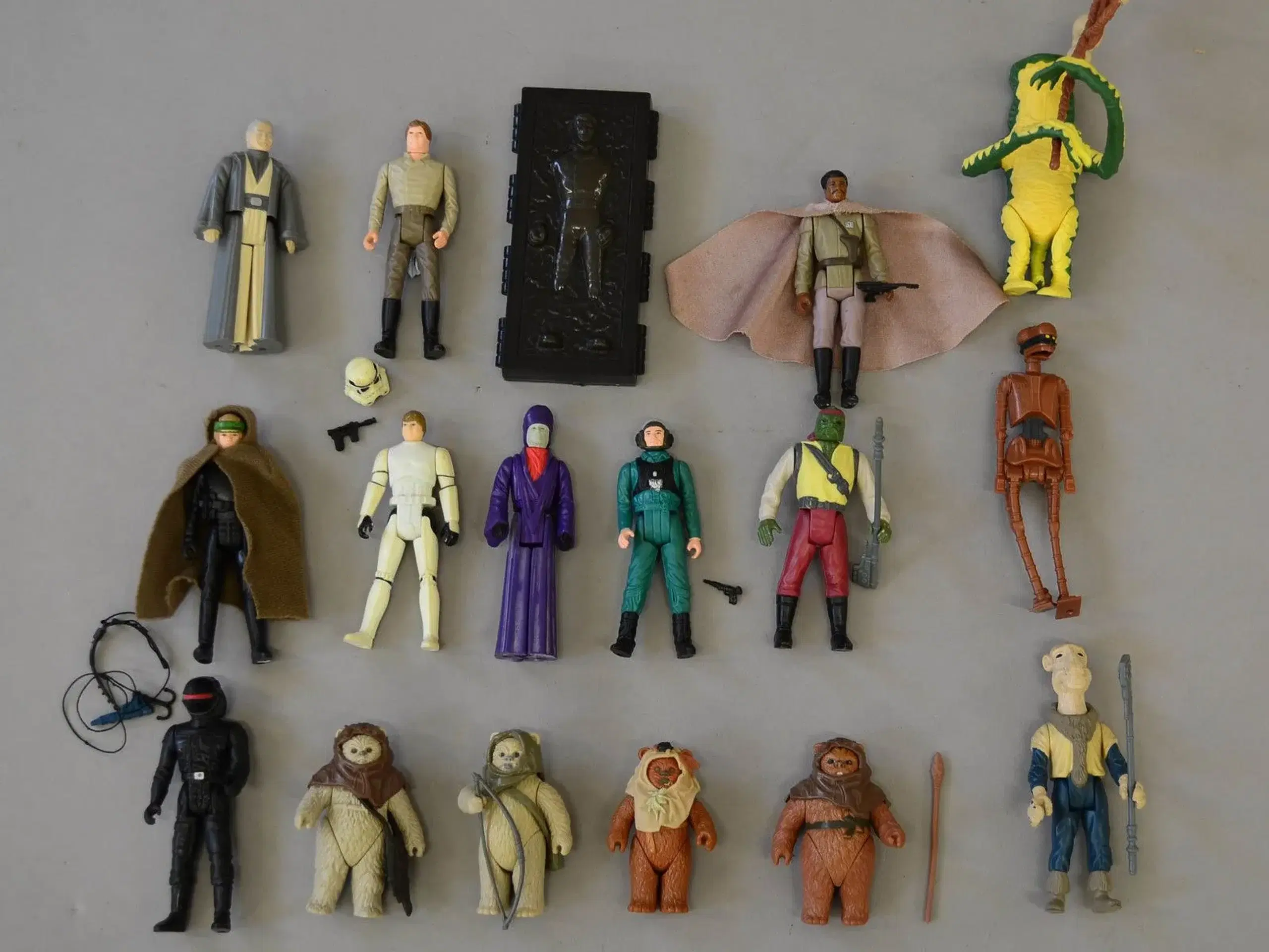 Købes: gl Star Wars Stjernekrigen figur