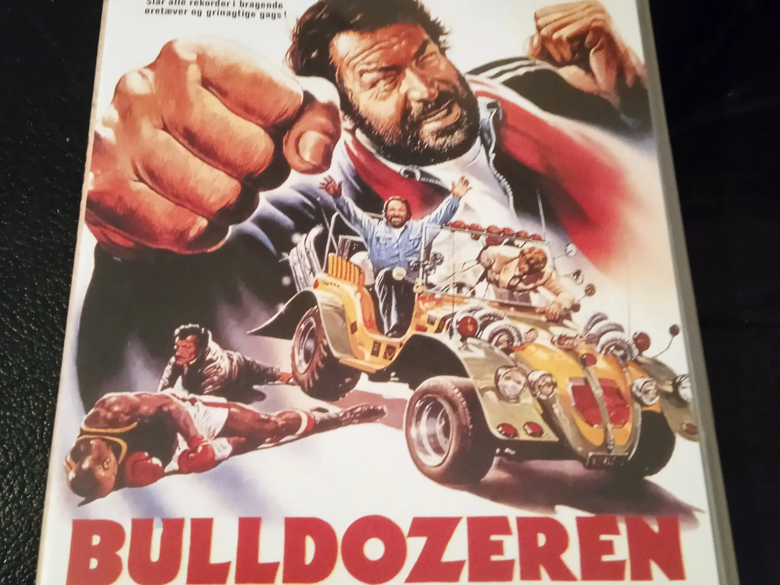 Bulldozeren rykker ud