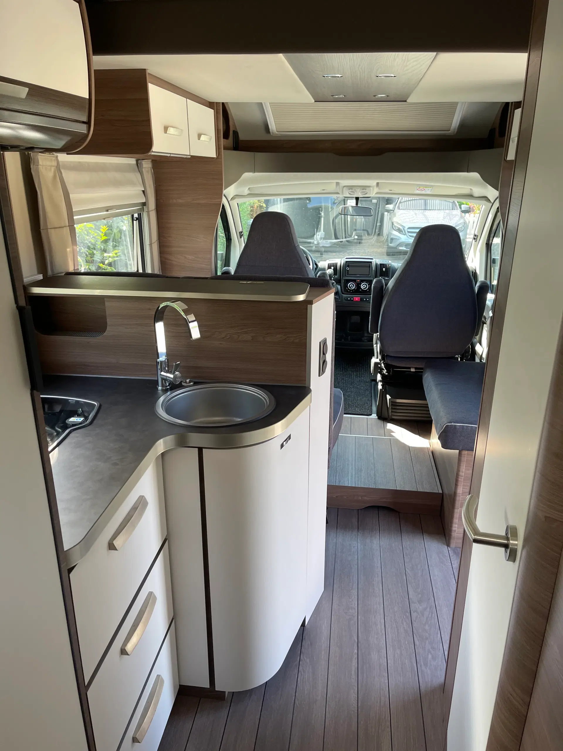 KNAUS AUTOCAMPER Live Wave 650