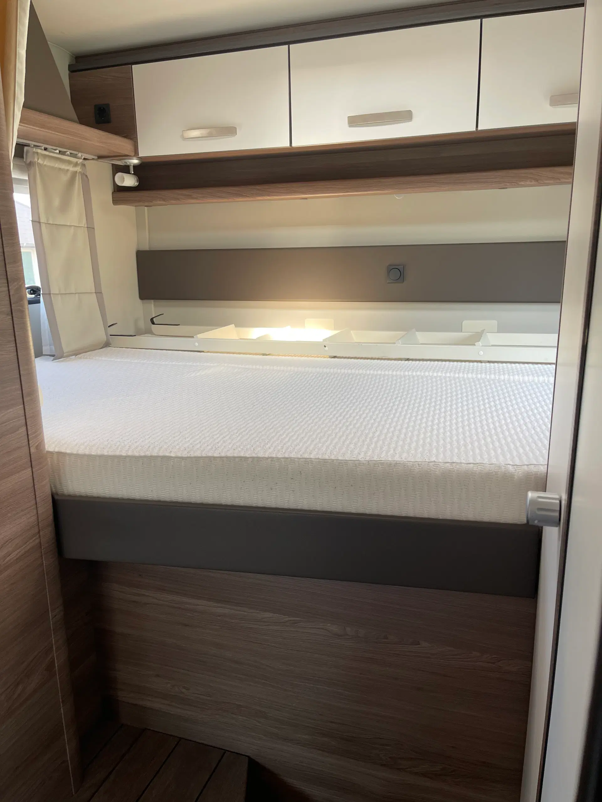 KNAUS AUTOCAMPER Live Wave 650