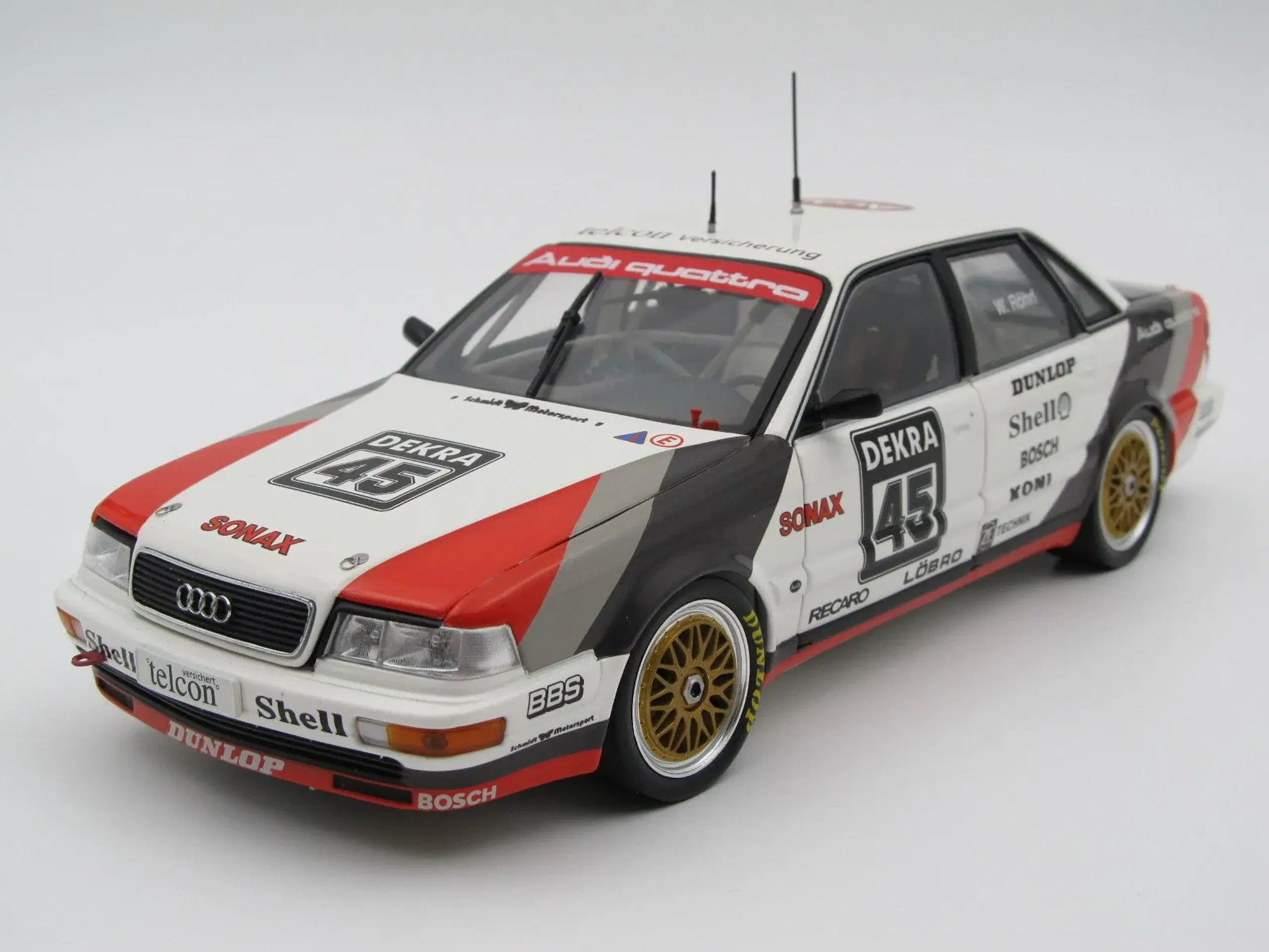 1990 Audi V8 Quattro DTM - 1:18 - MINICHAMPS