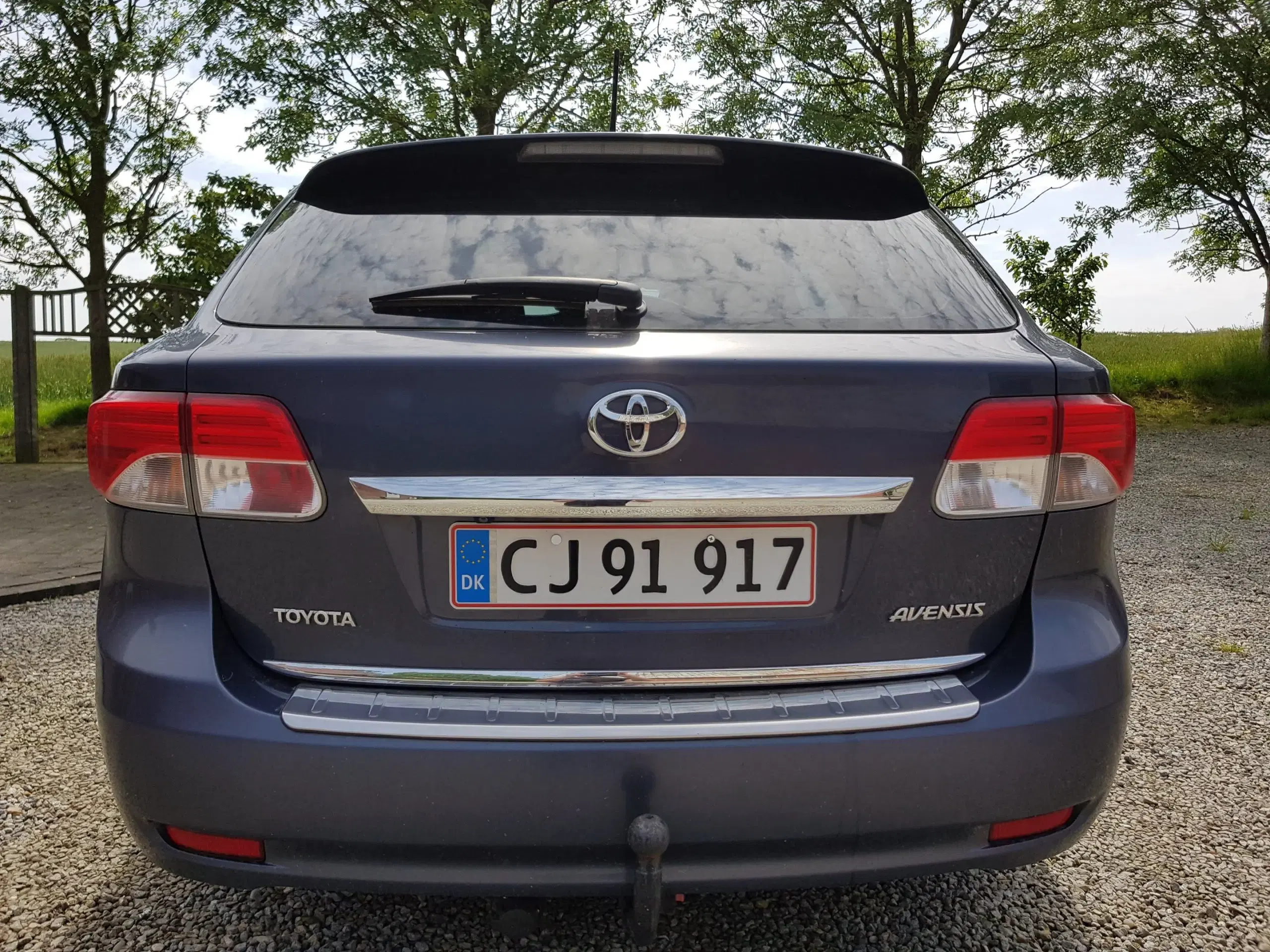 Toyota Avensis D-4D T2 sort læder T27