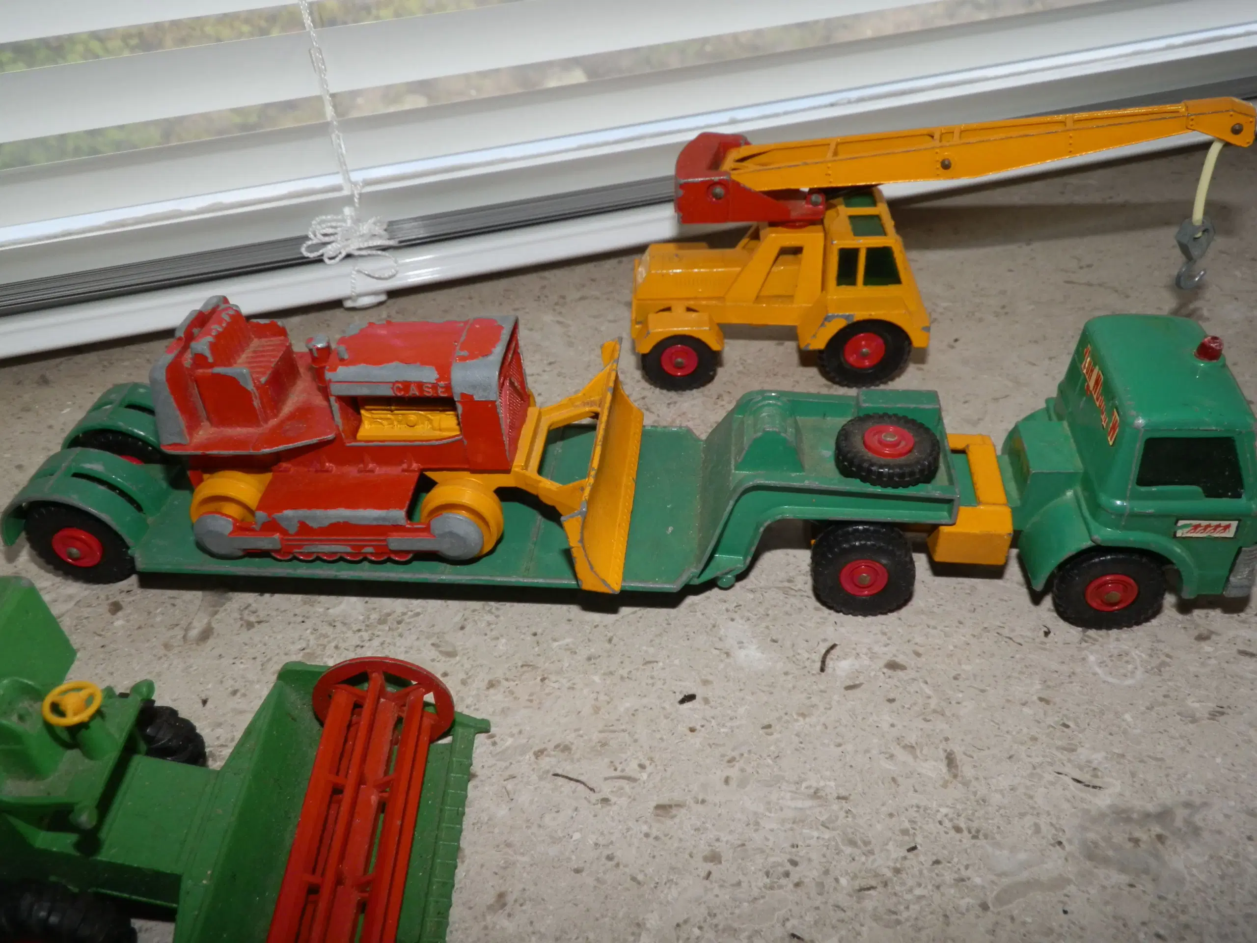 Matchbox lastbil dozer og kran