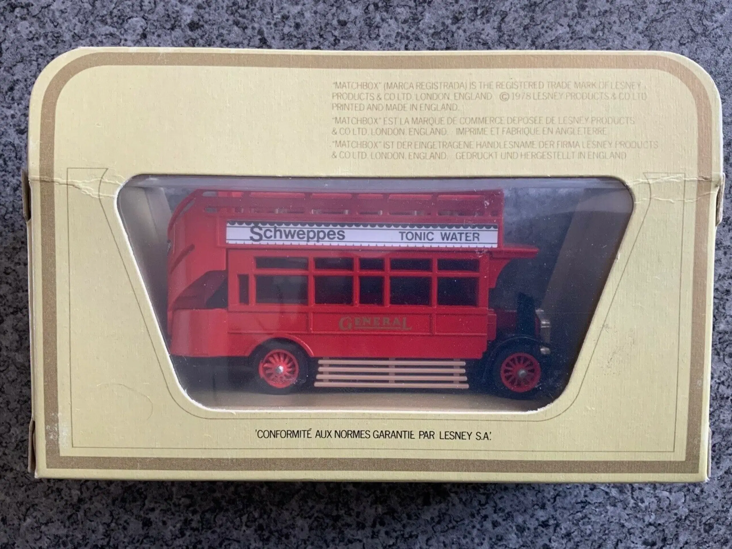 Matchbox Y-23 1922 AEC Omnibus