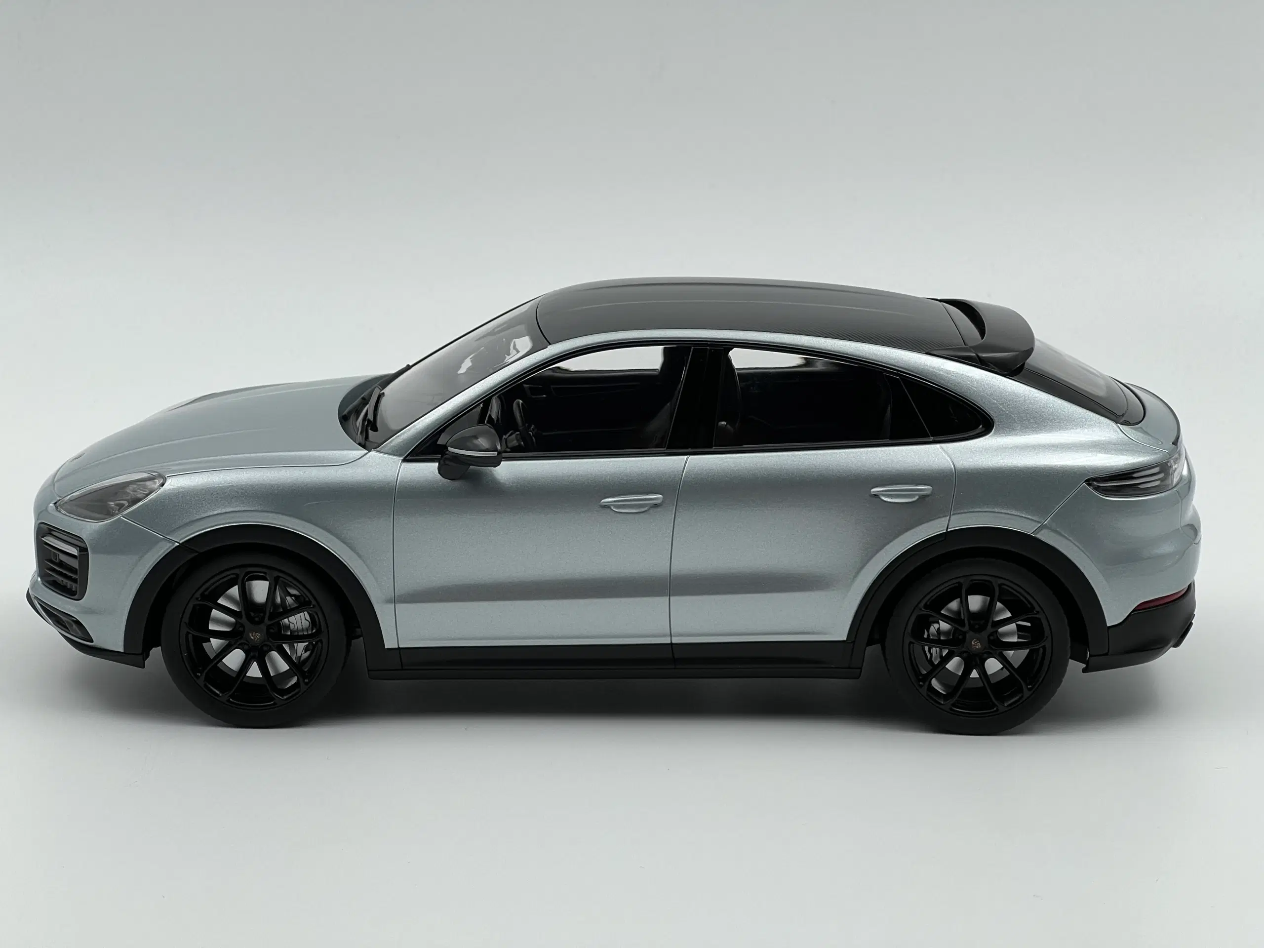 2019 Porsche Cayenne S Coupé - 1:18