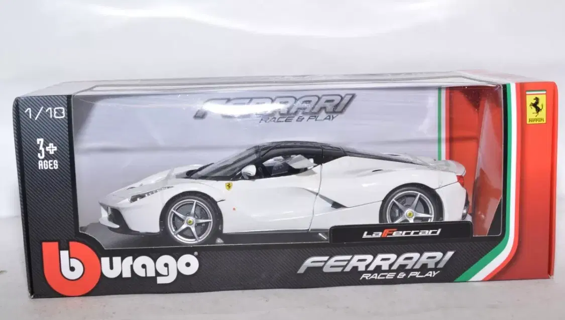 1:18 Ferrari LaFerrarri 2015