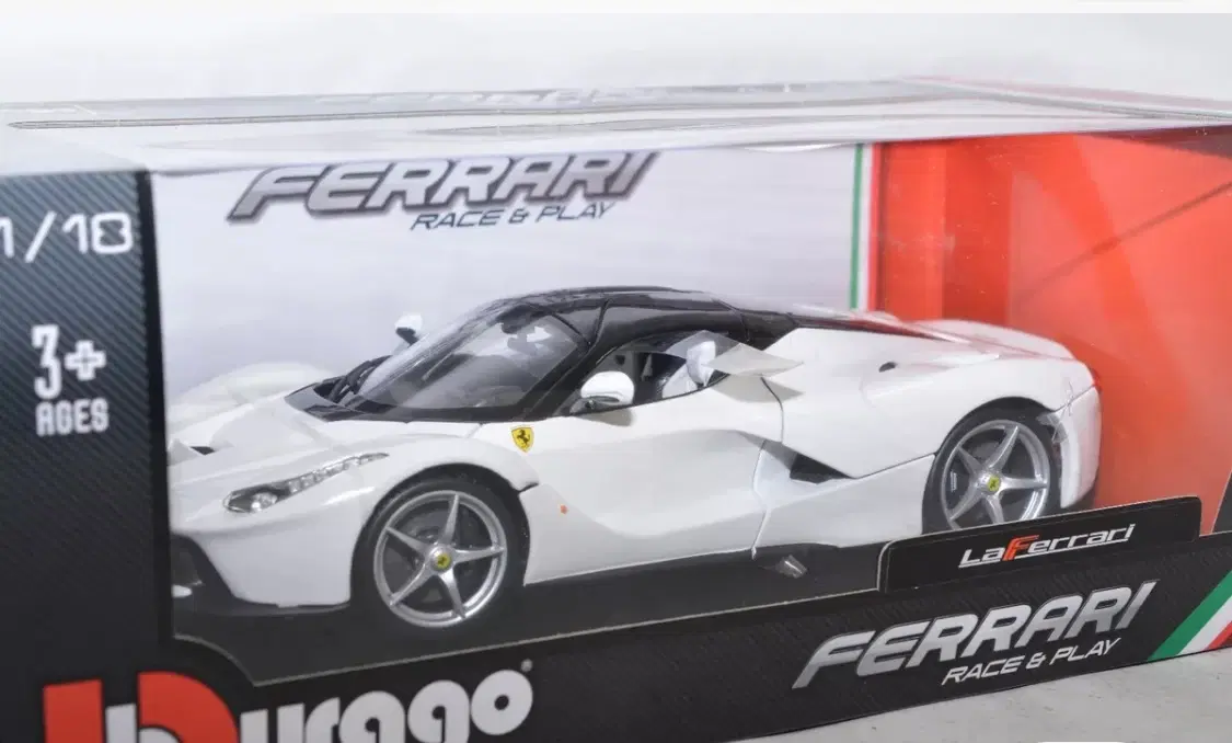 1:18 Ferrari LaFerrarri 2015