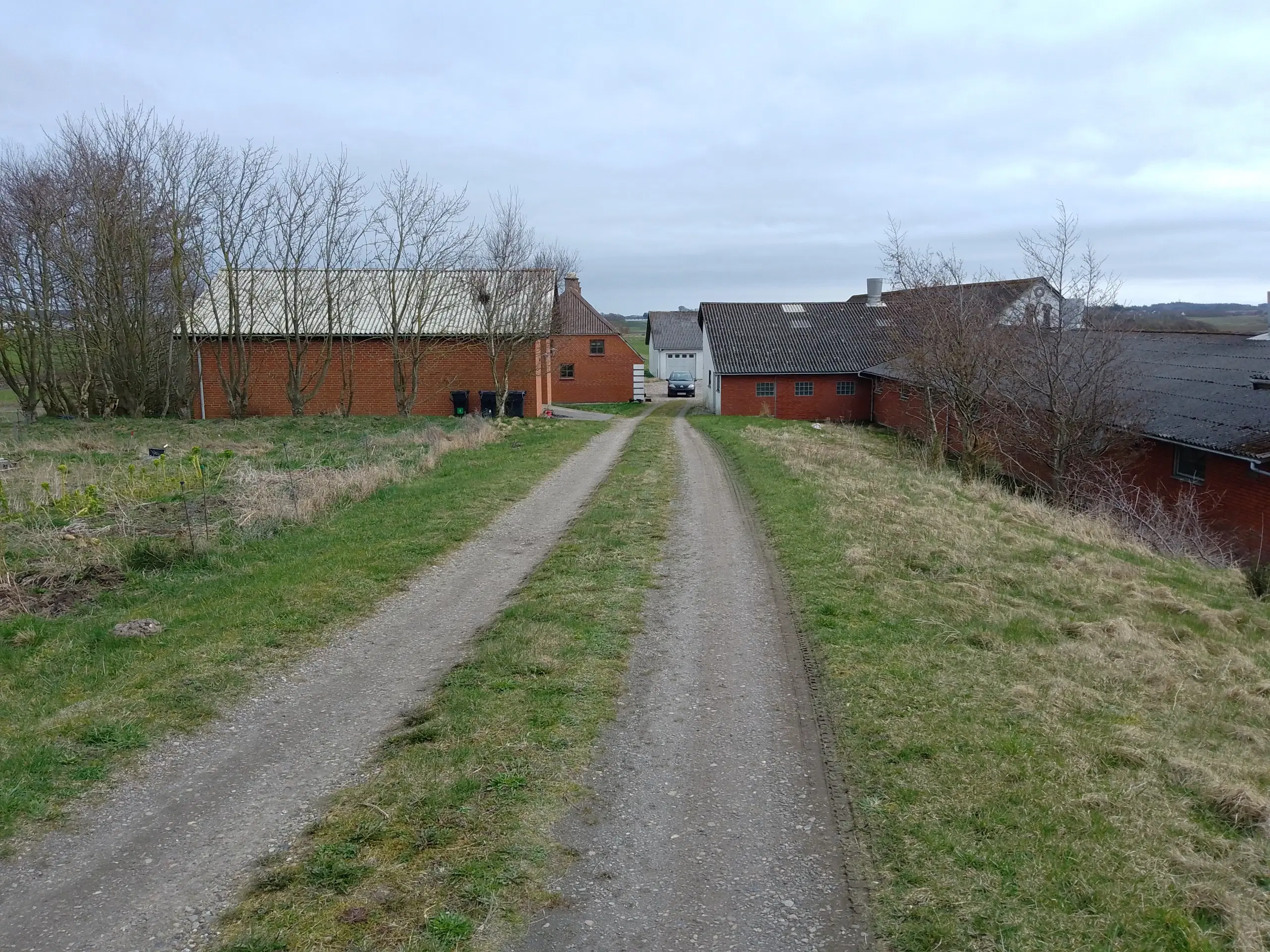 Nedlagt landejendom ved Hirtshals