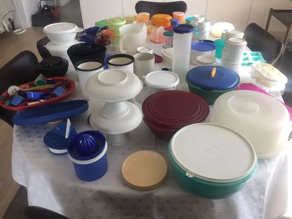 Brugt Tupperware billigt til salg