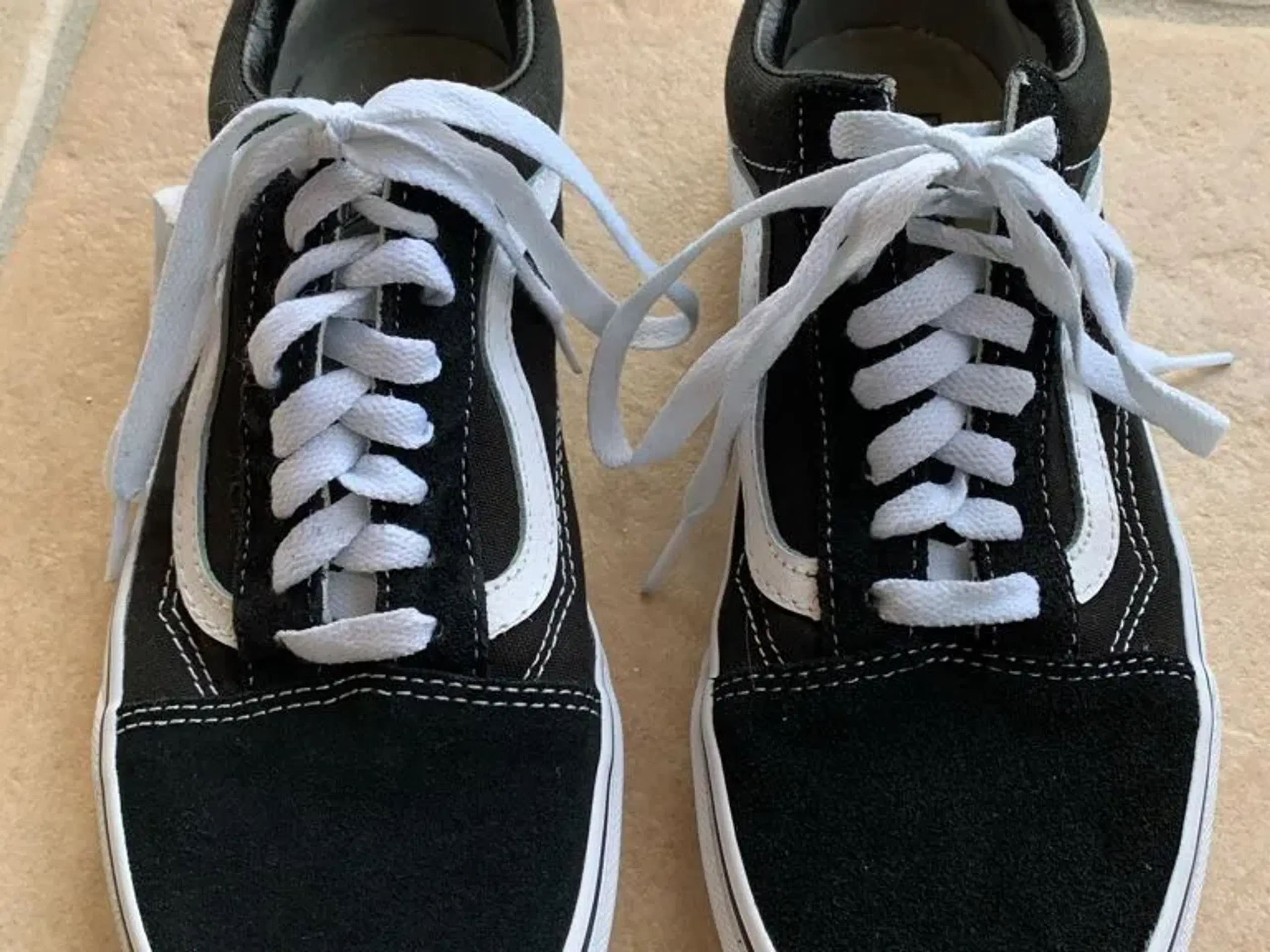 VANS sko str 385