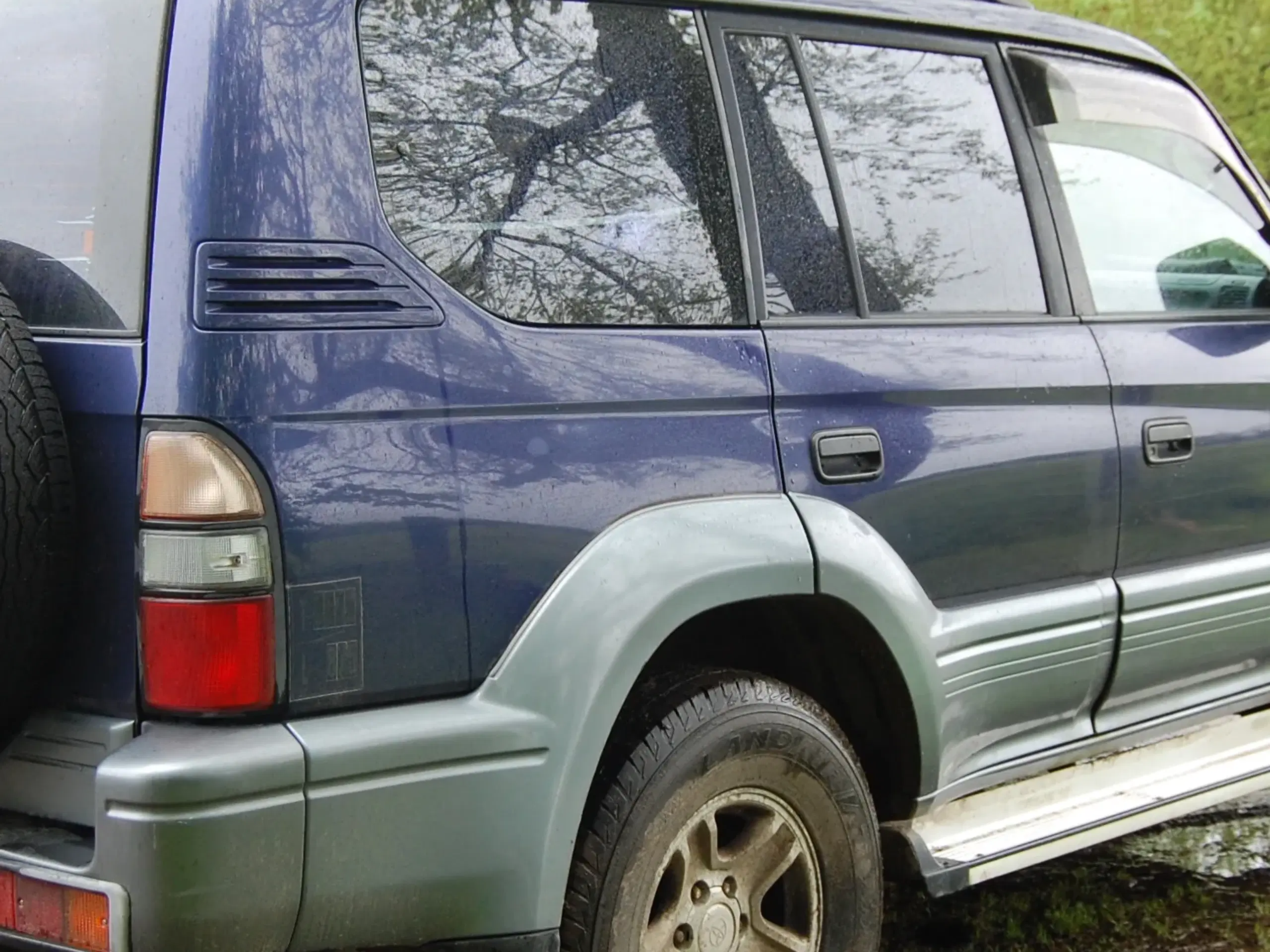 Toyota kzj 95 landcruiser