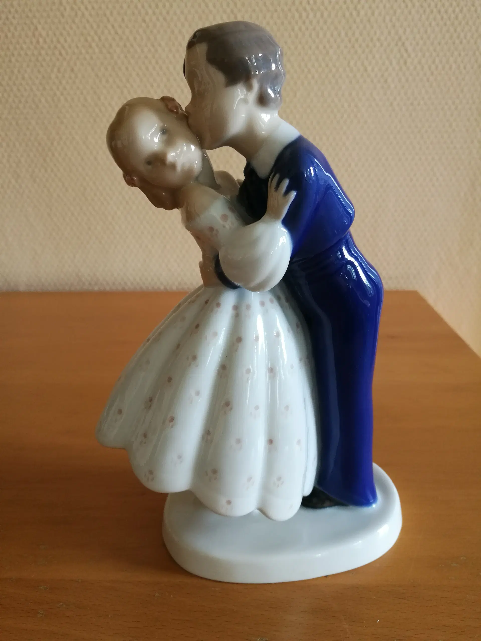 Bing & Grøndahl porcelænsfigur - ungt par