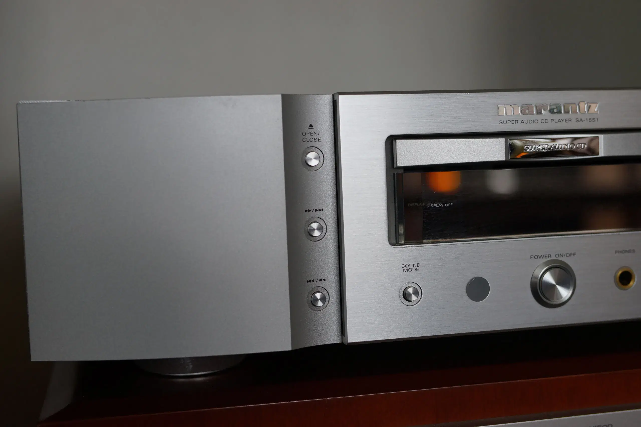 Marantz SA-15