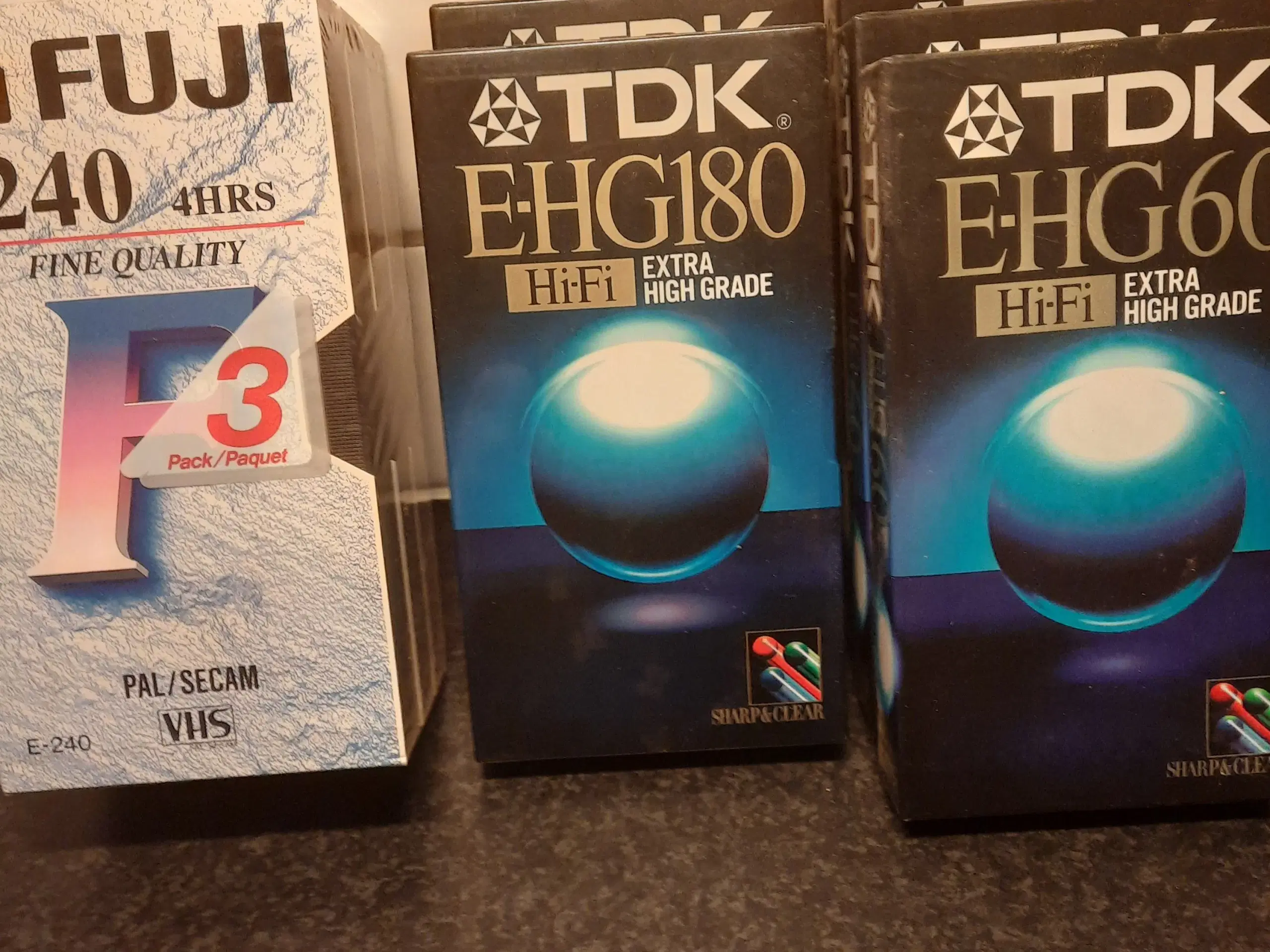 VHS bånd helt nye og uåbnede'