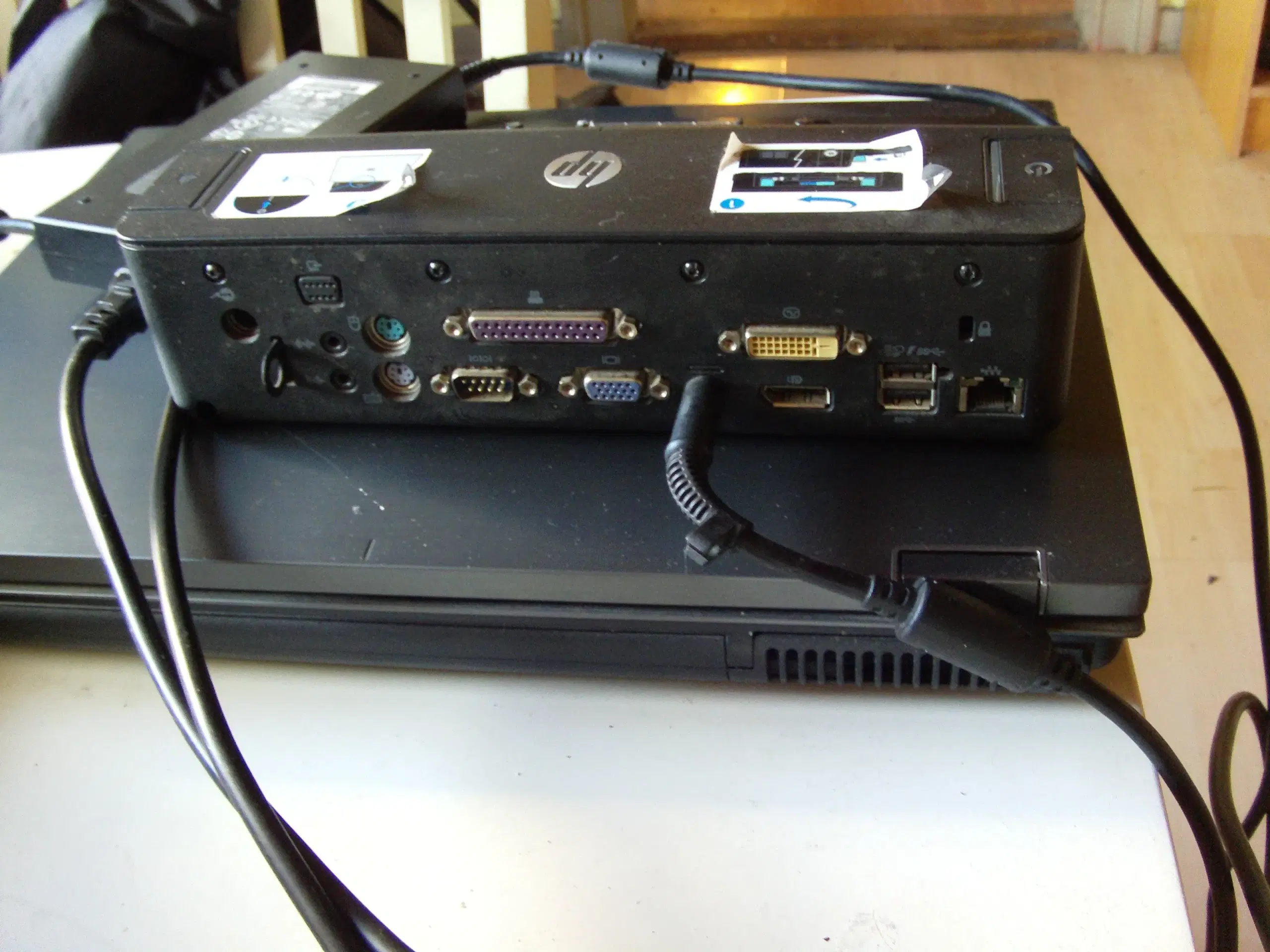 hp elitebook 8740w med docking station