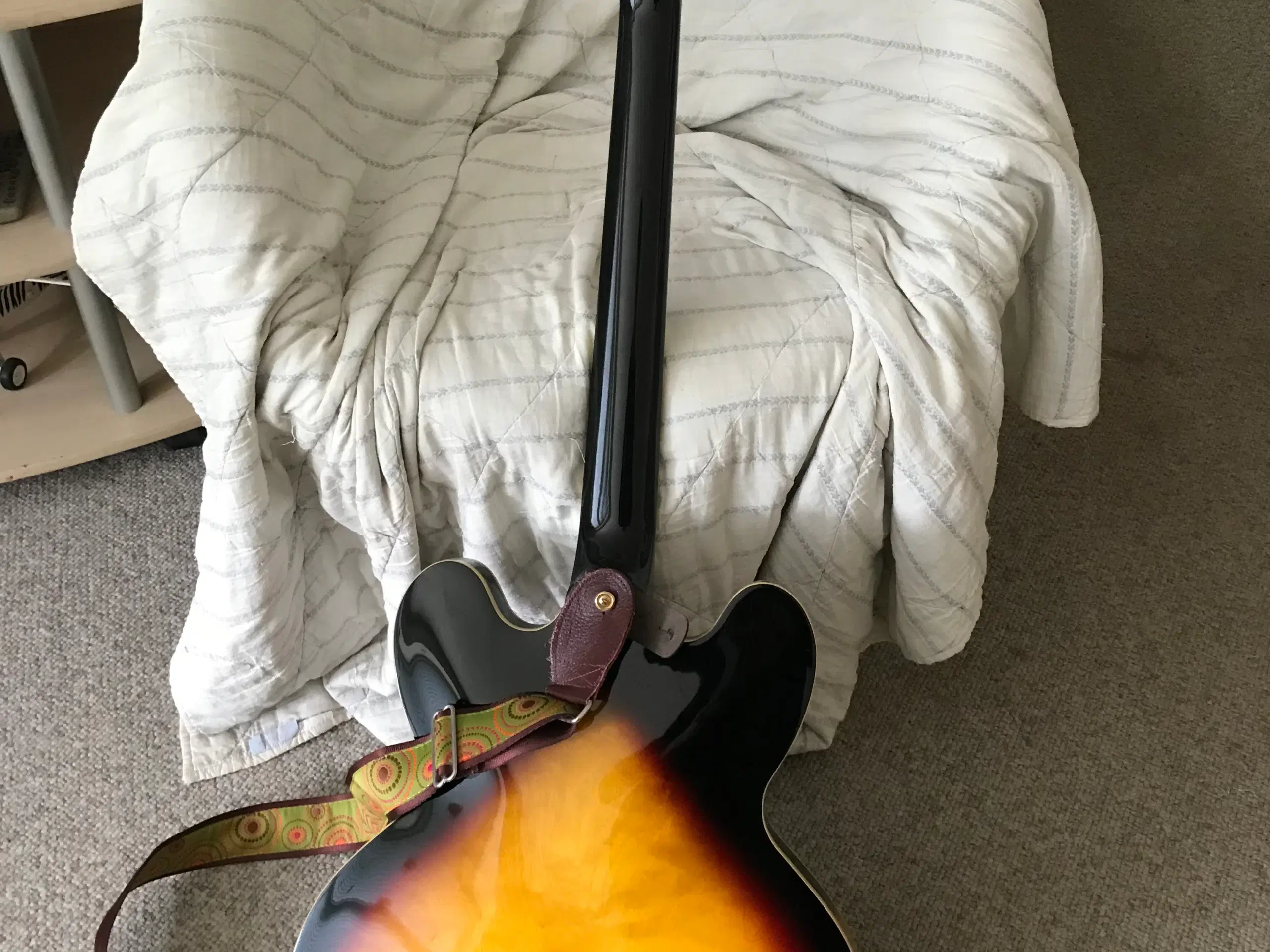 Epiphone SHERATON II PRO VS HOLLOW BODDY spar 500