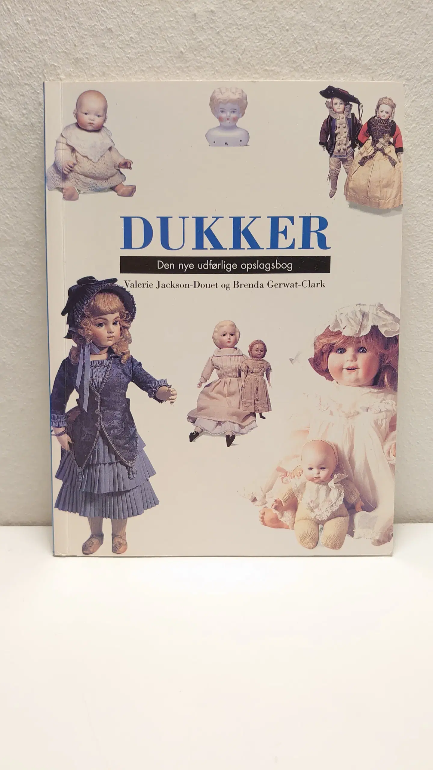 VJackson-Douet: Dukker Opslagsbog fra 1999