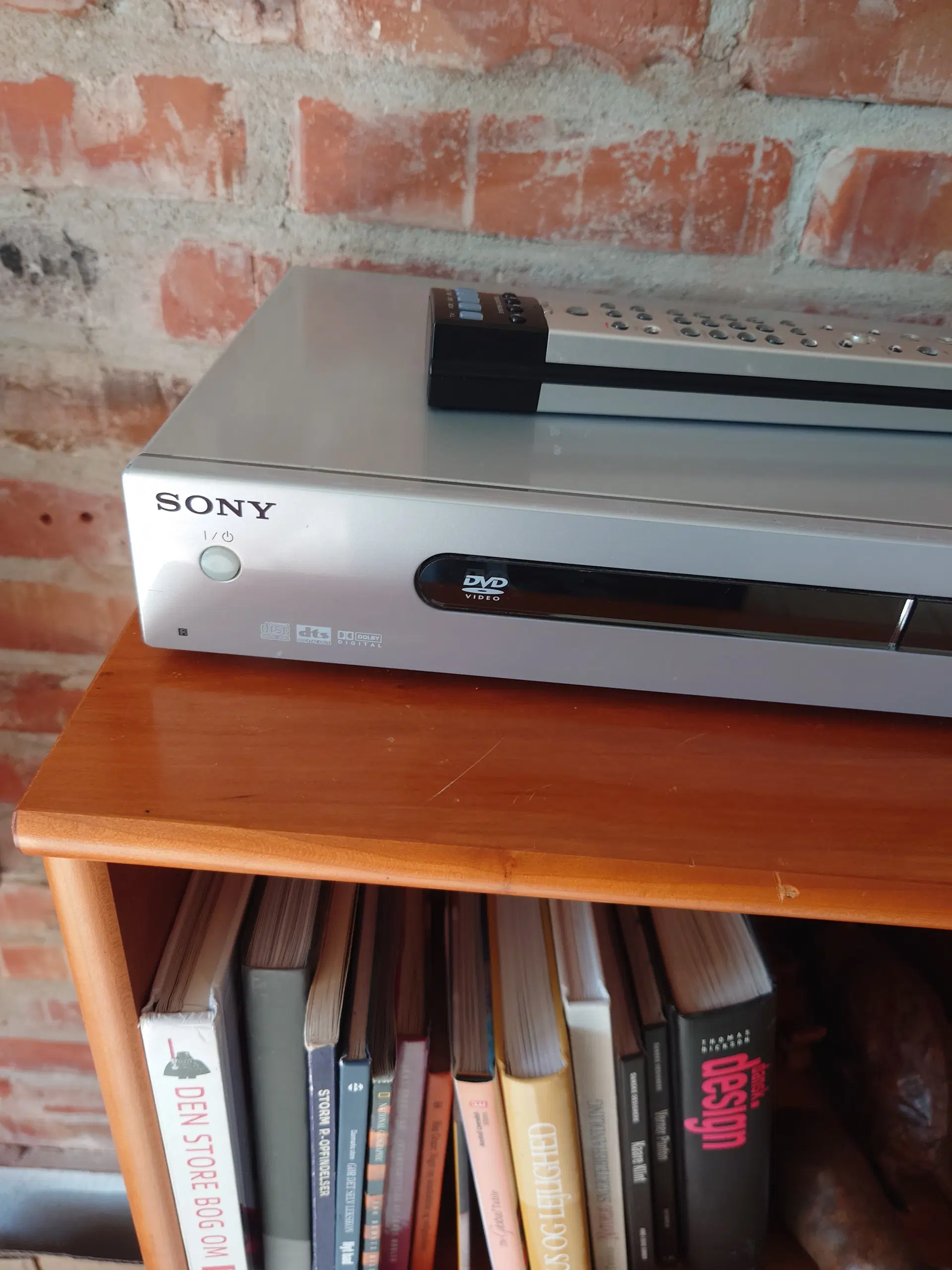 Sony DVD afspiller med fjernbetjening