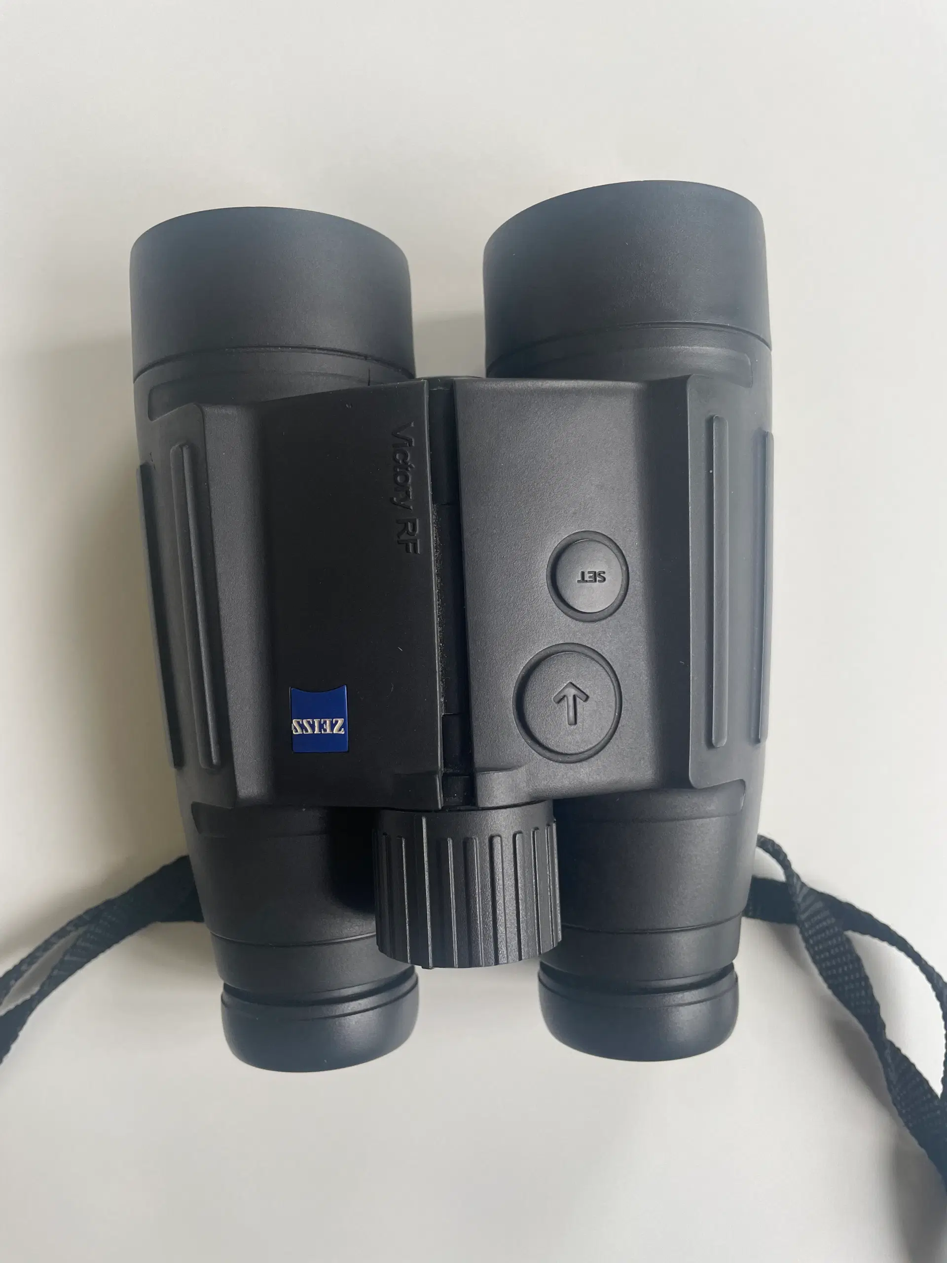 Zeiss Victory RF (Range finder) 8x45T*