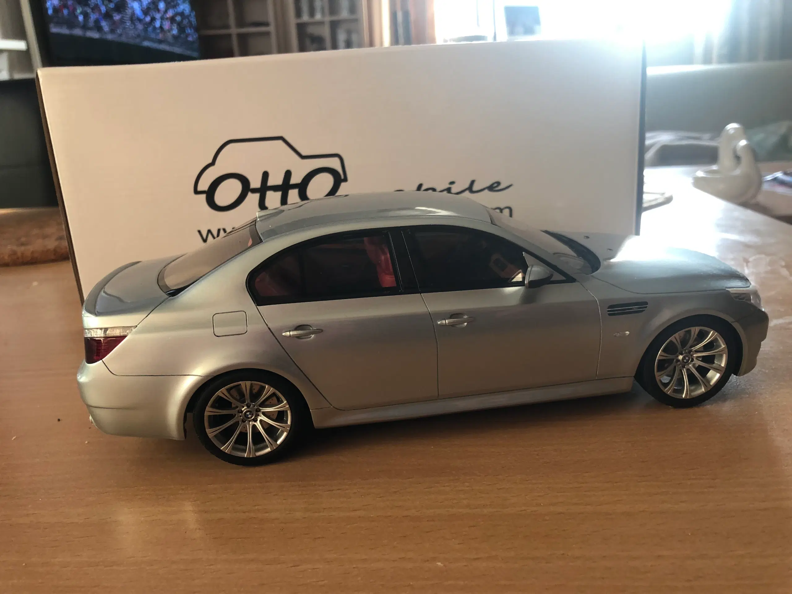 1:18 BMW M5 E61 1 udgave