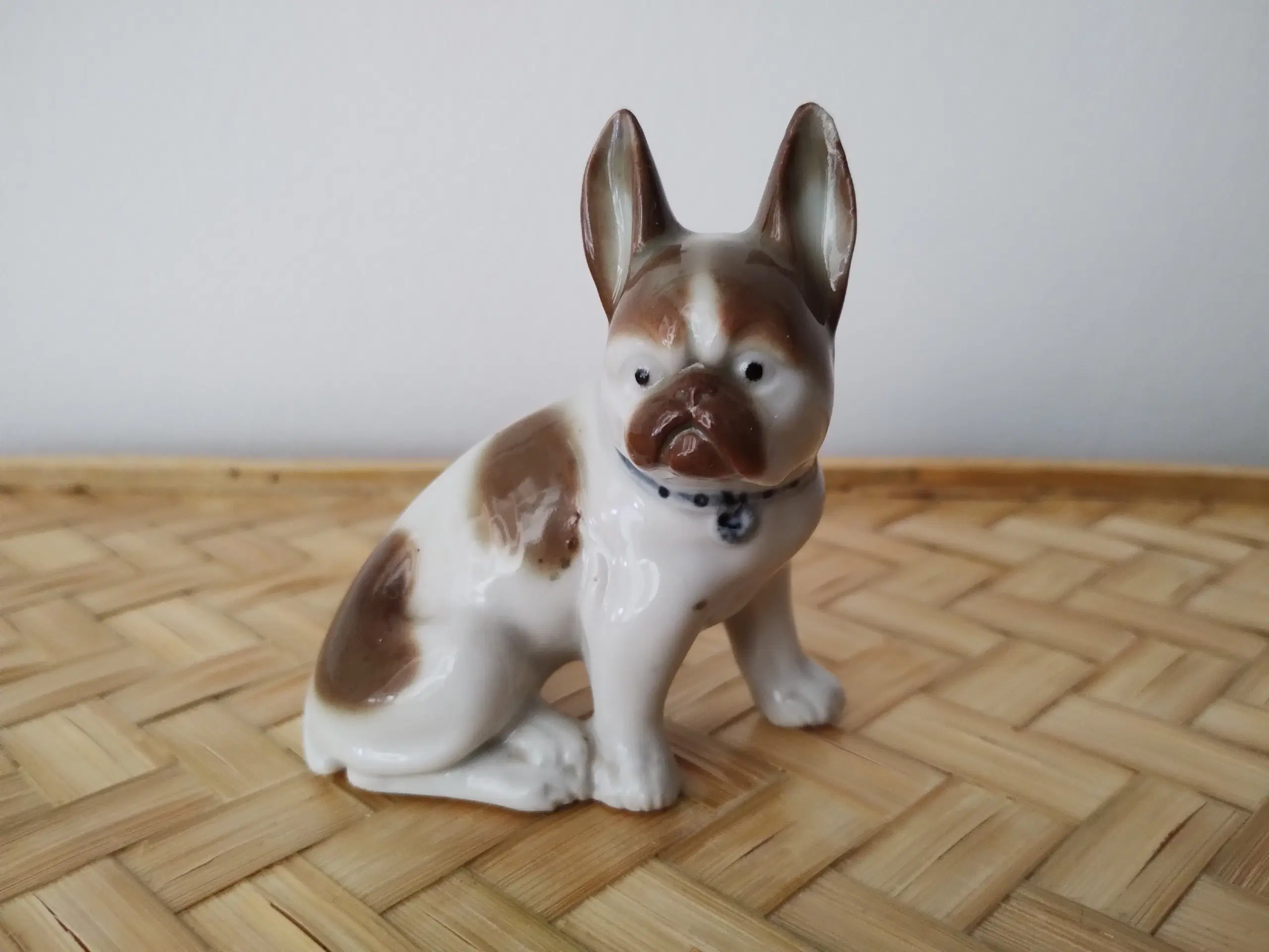 Sød Foreign porcelænshund