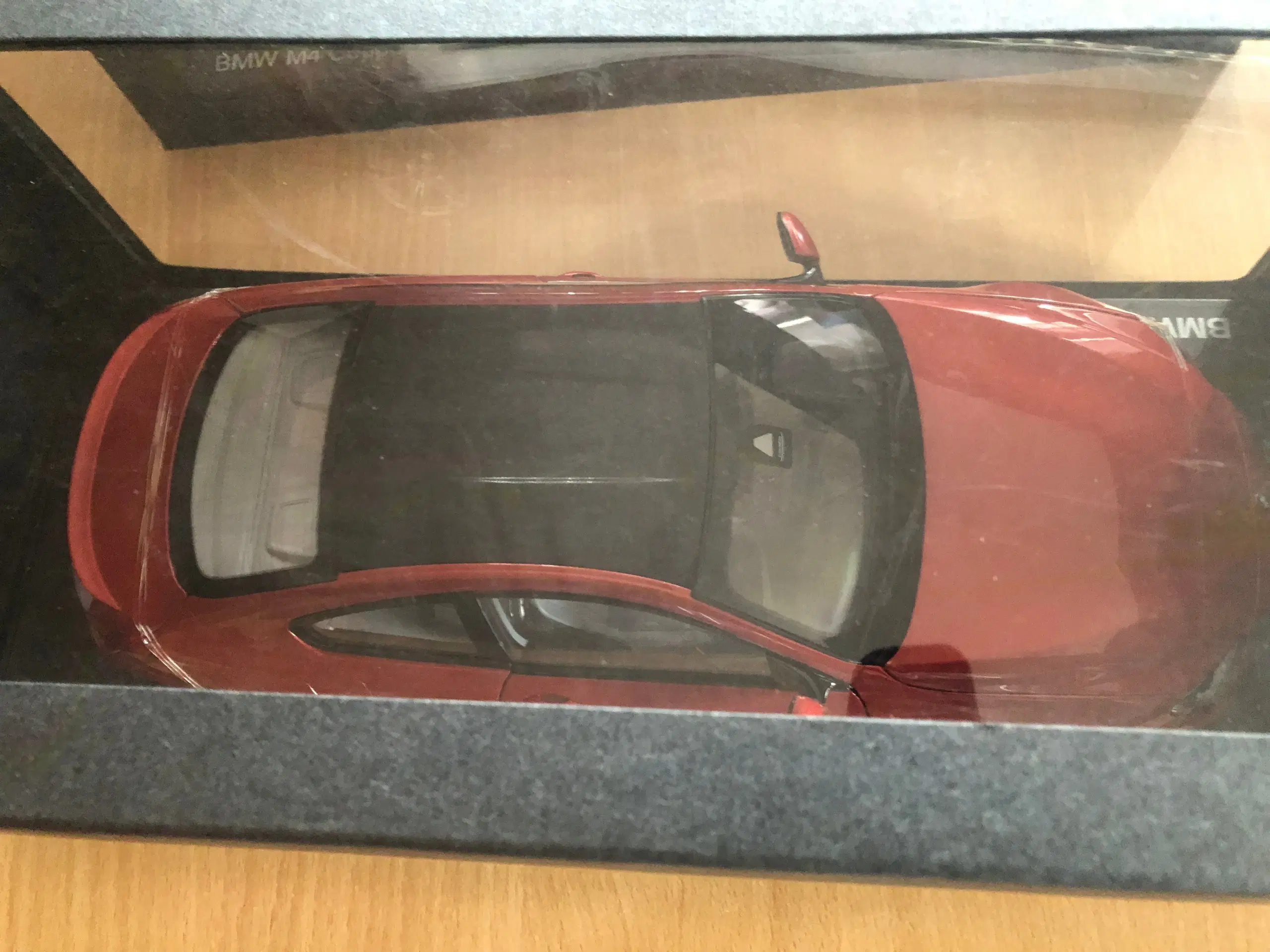 1:18 BMW M6