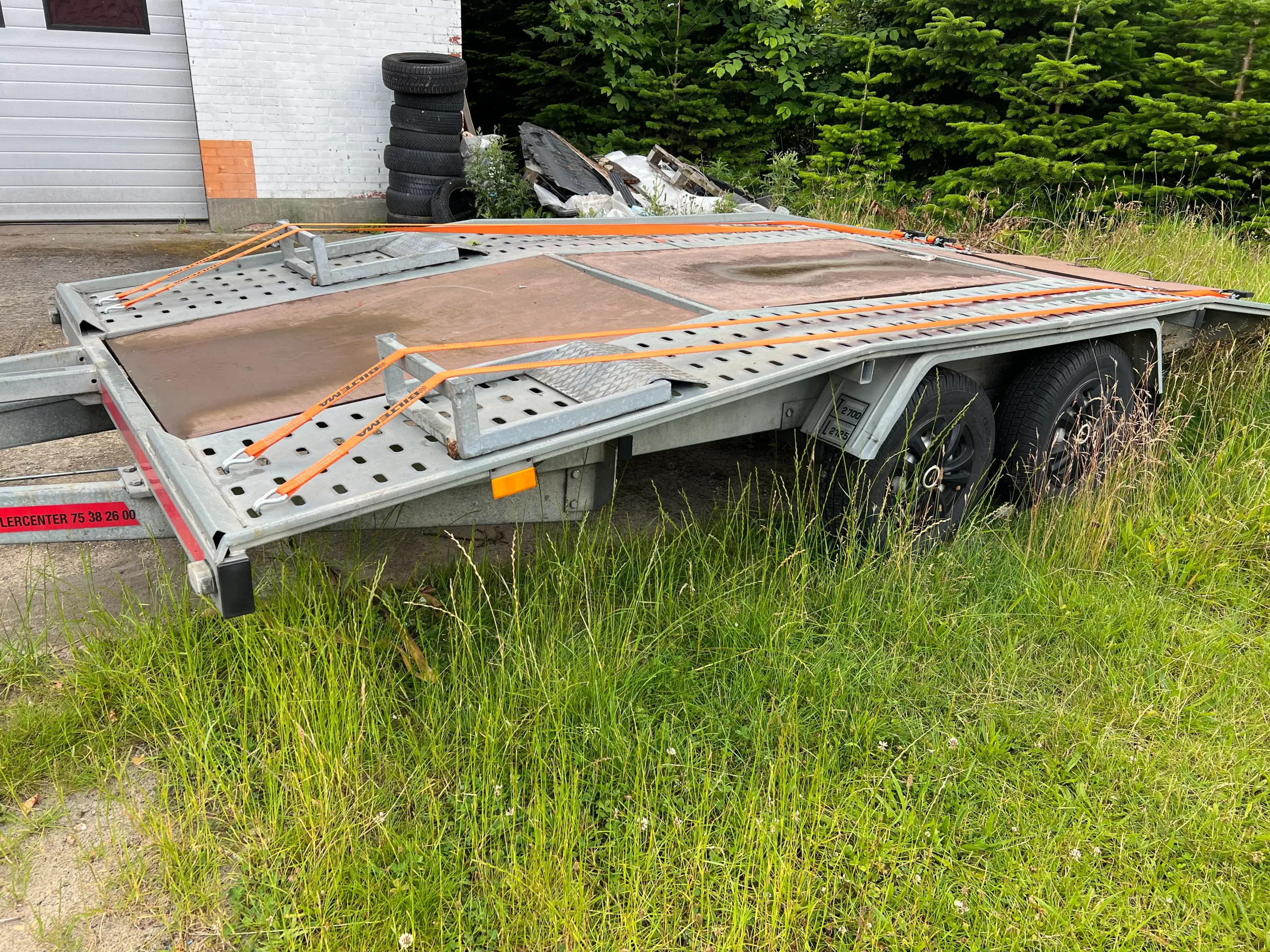 Auto trailer 2700 kg total helt nysynet