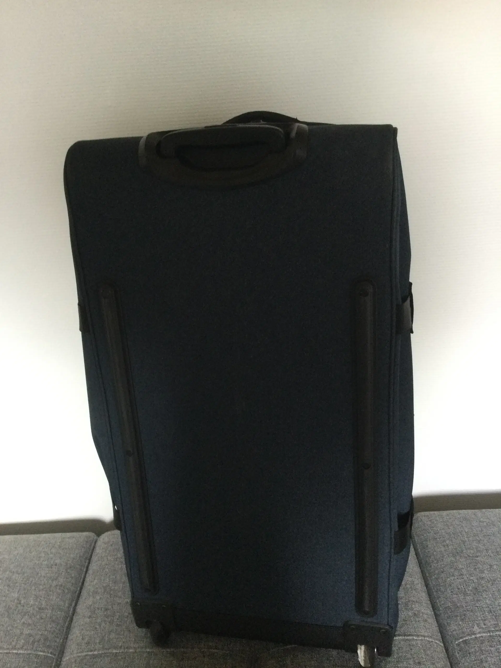 Eastpak rejsetaske m/hjul som ny