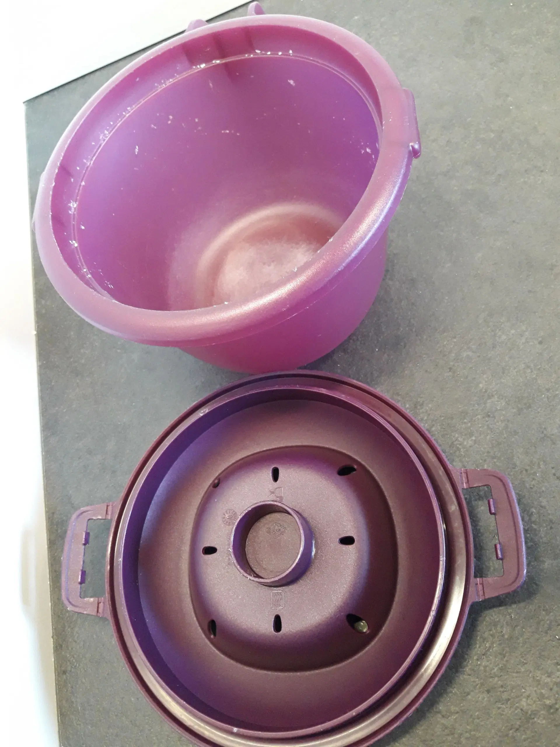 Tupperware beholder