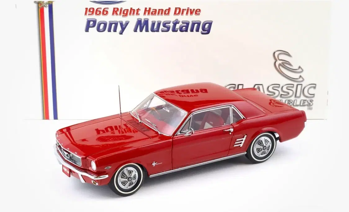 1:18 Ford Mustang RHD Coupe 1966