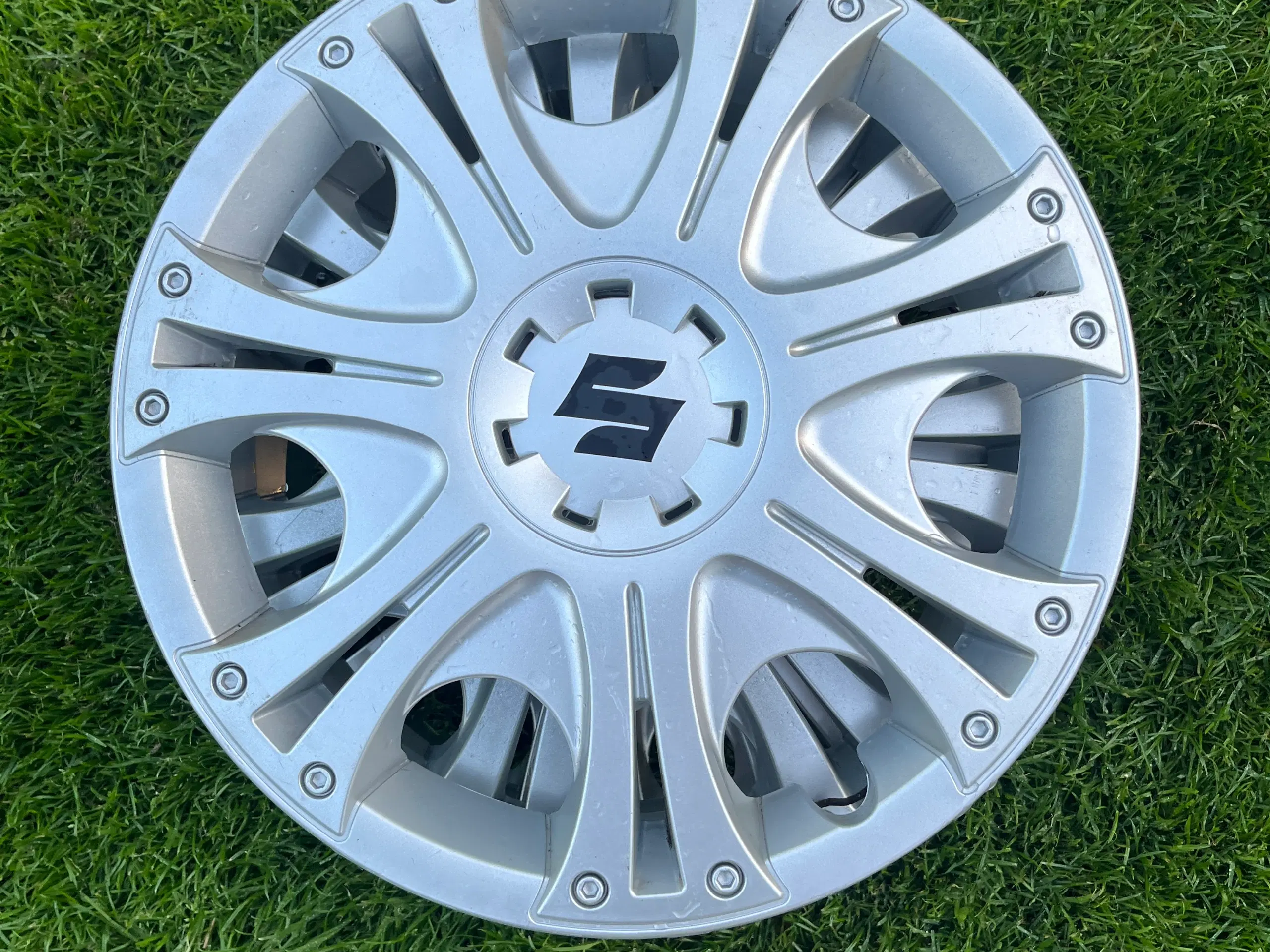 Hjulkapsler Suzuki 15”