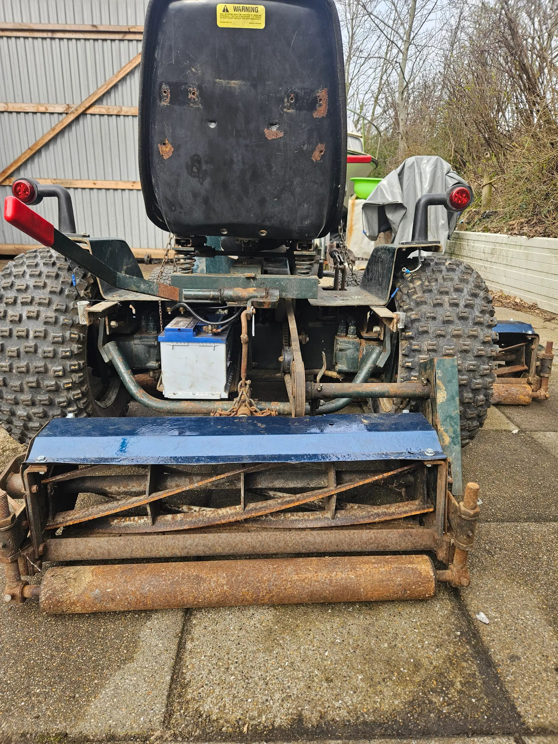 national 8400 plæne tractor