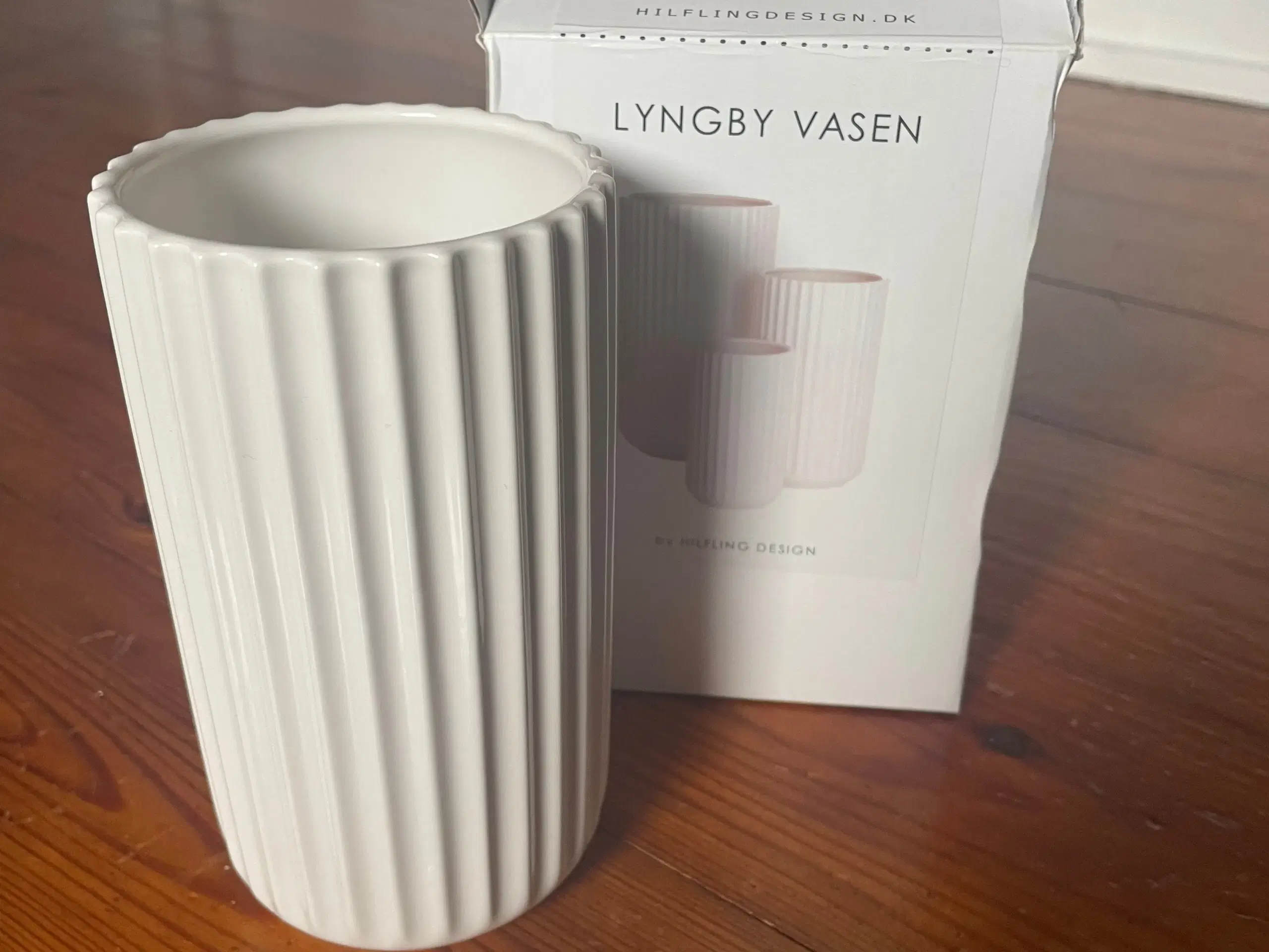 Lyngby Vase 15 cm i hvid