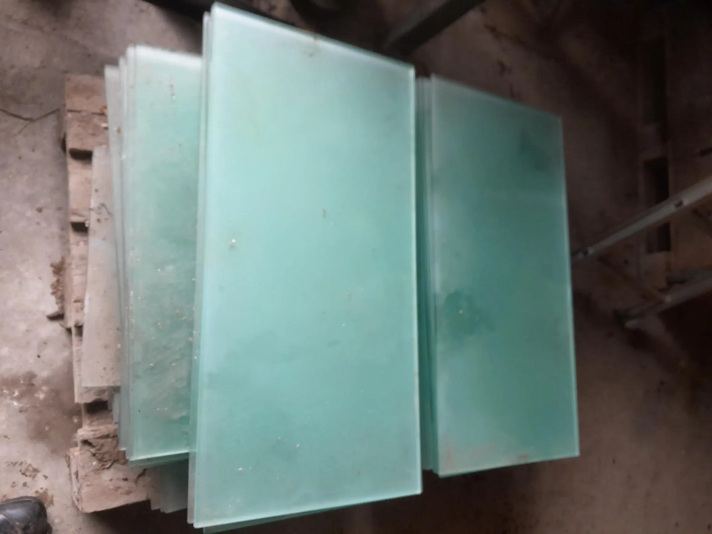 Glas hylder 49 stk