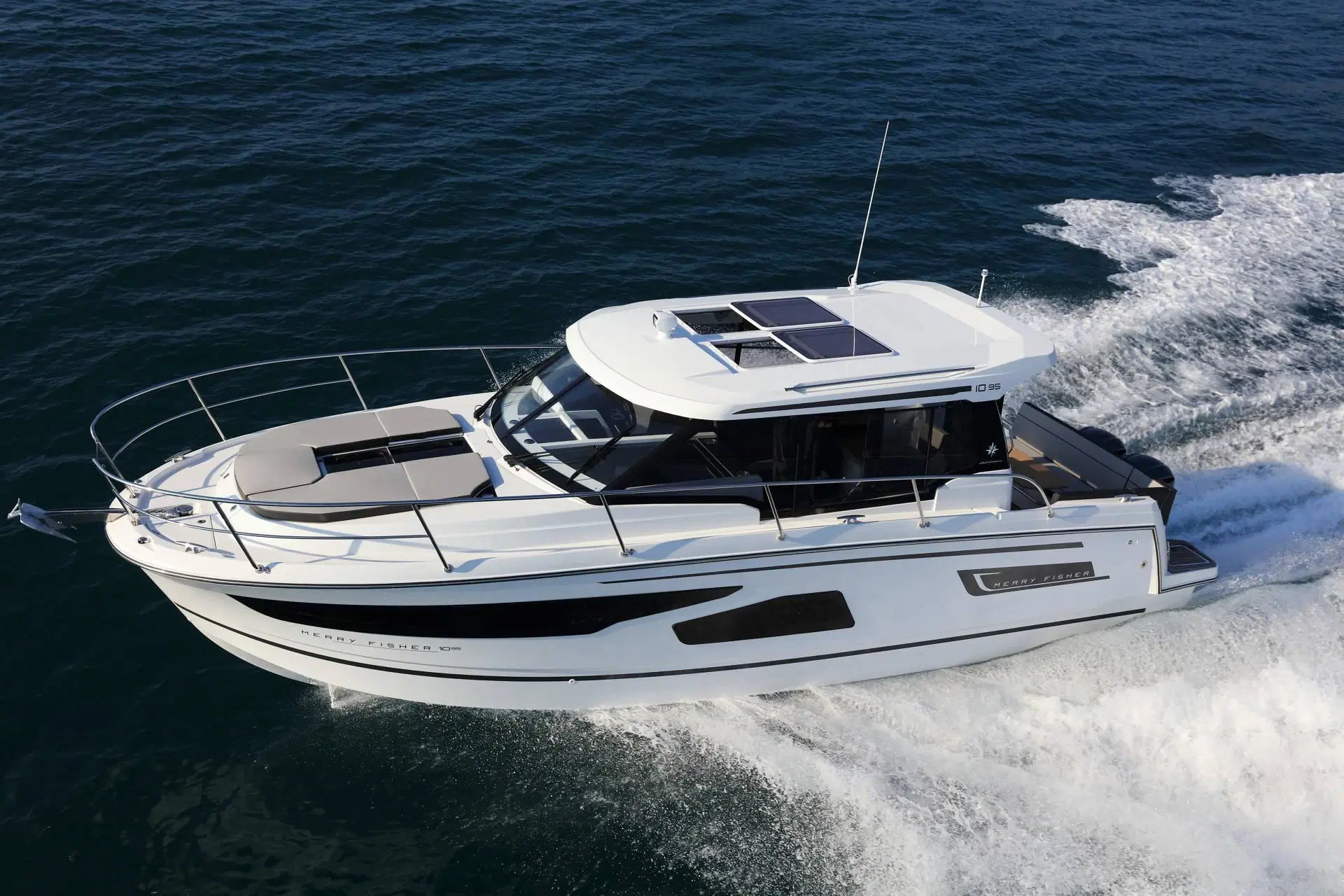 Jeanneau 1095 Merry Fisher Cruiser