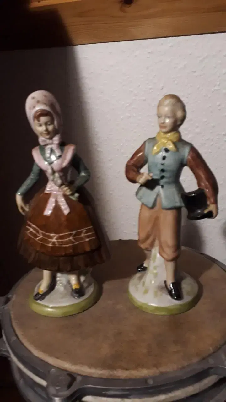 Porcelænsfigurer af EN