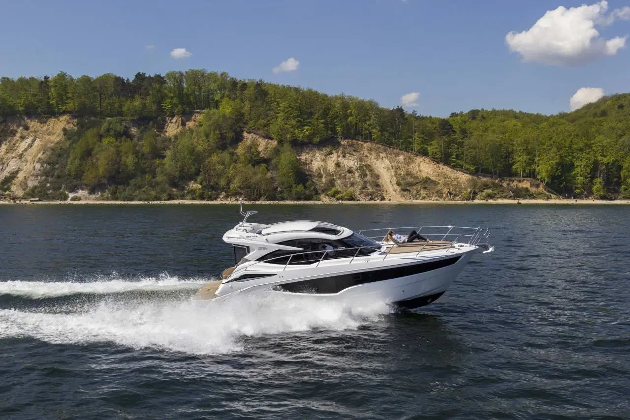 Galeon 365 HTS