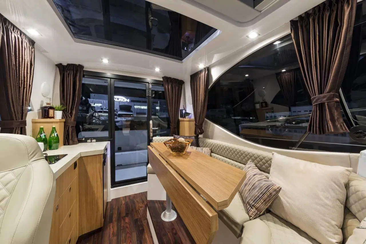 Galeon 310 HTC