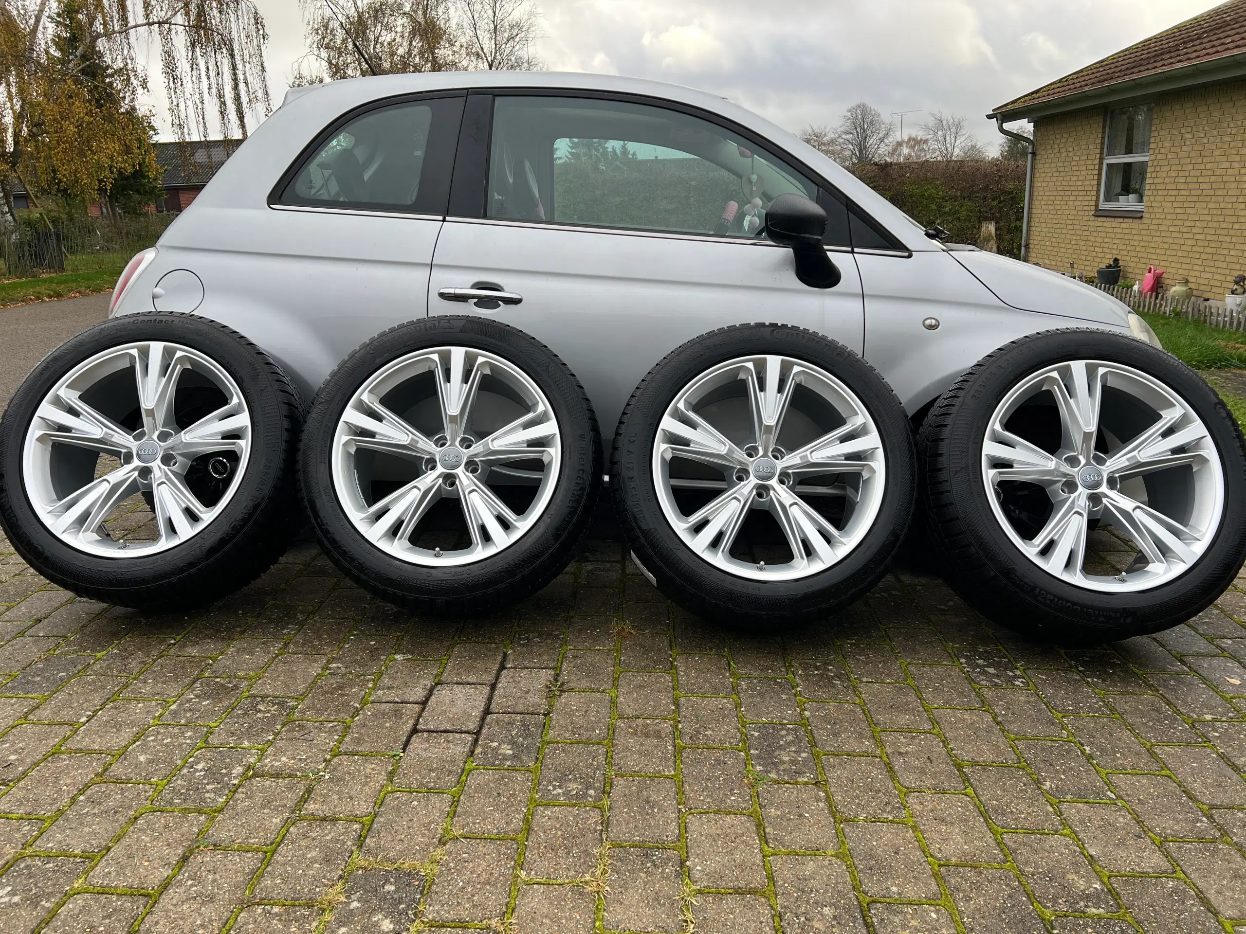 Audi Q8  21  5x112