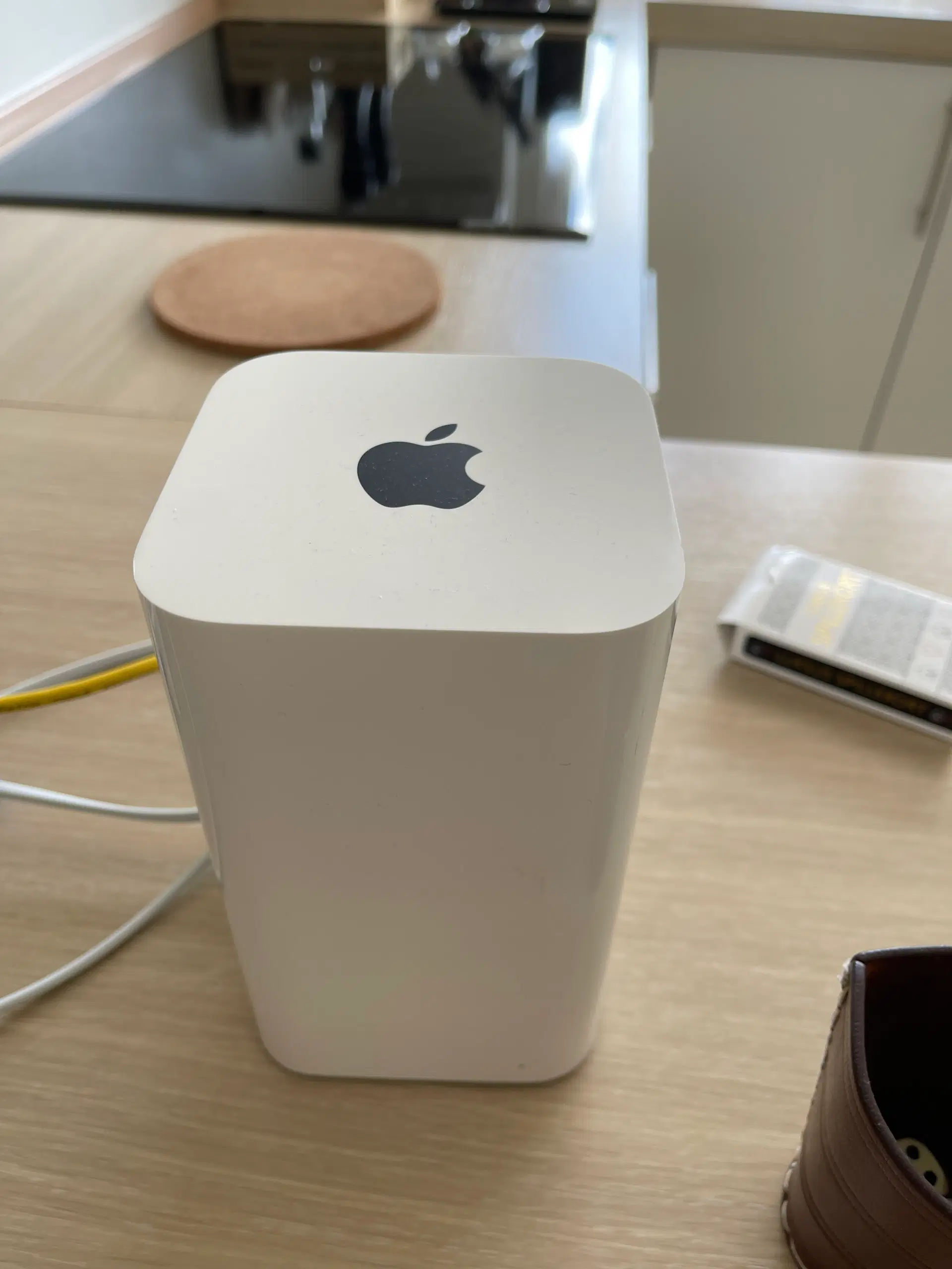 Apple trådløs router og NAS-server