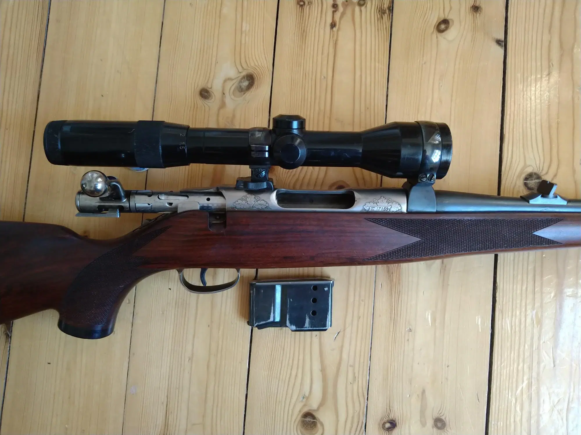 Sauer 80 med egeløv