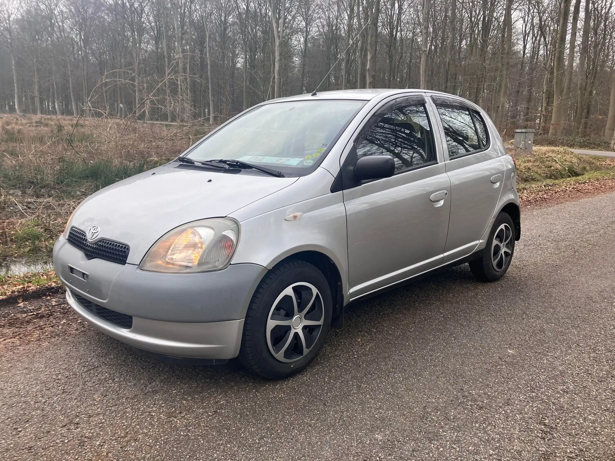 Toyota Yaris benzin