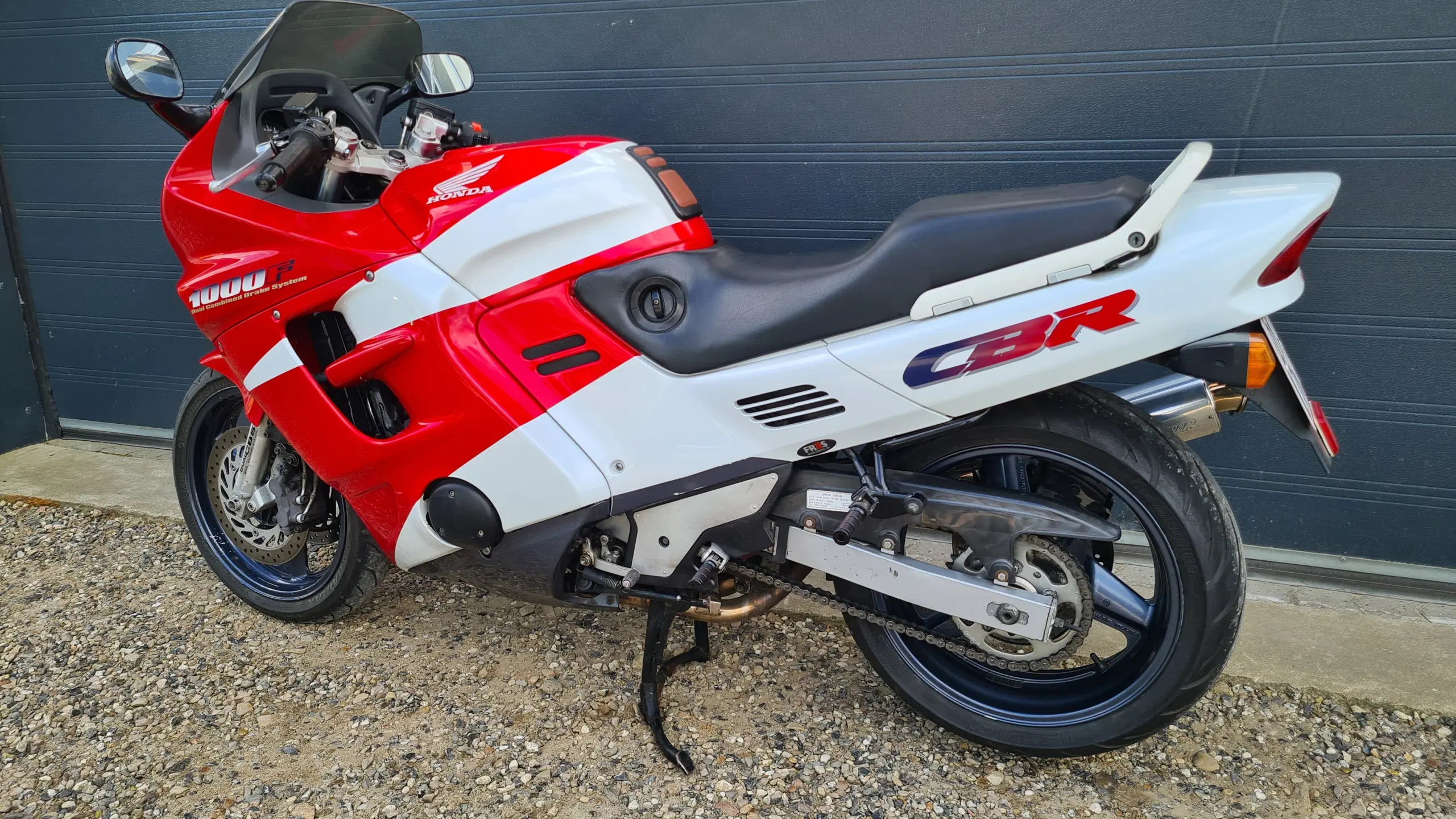 Honda CBR 1000F