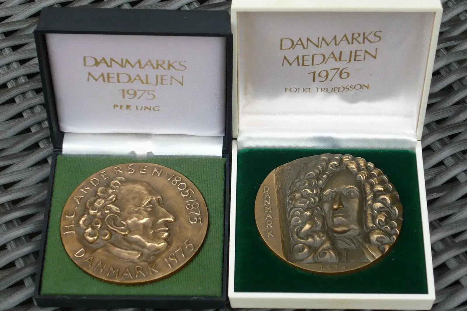 2 x "Danmarksmedaljer"