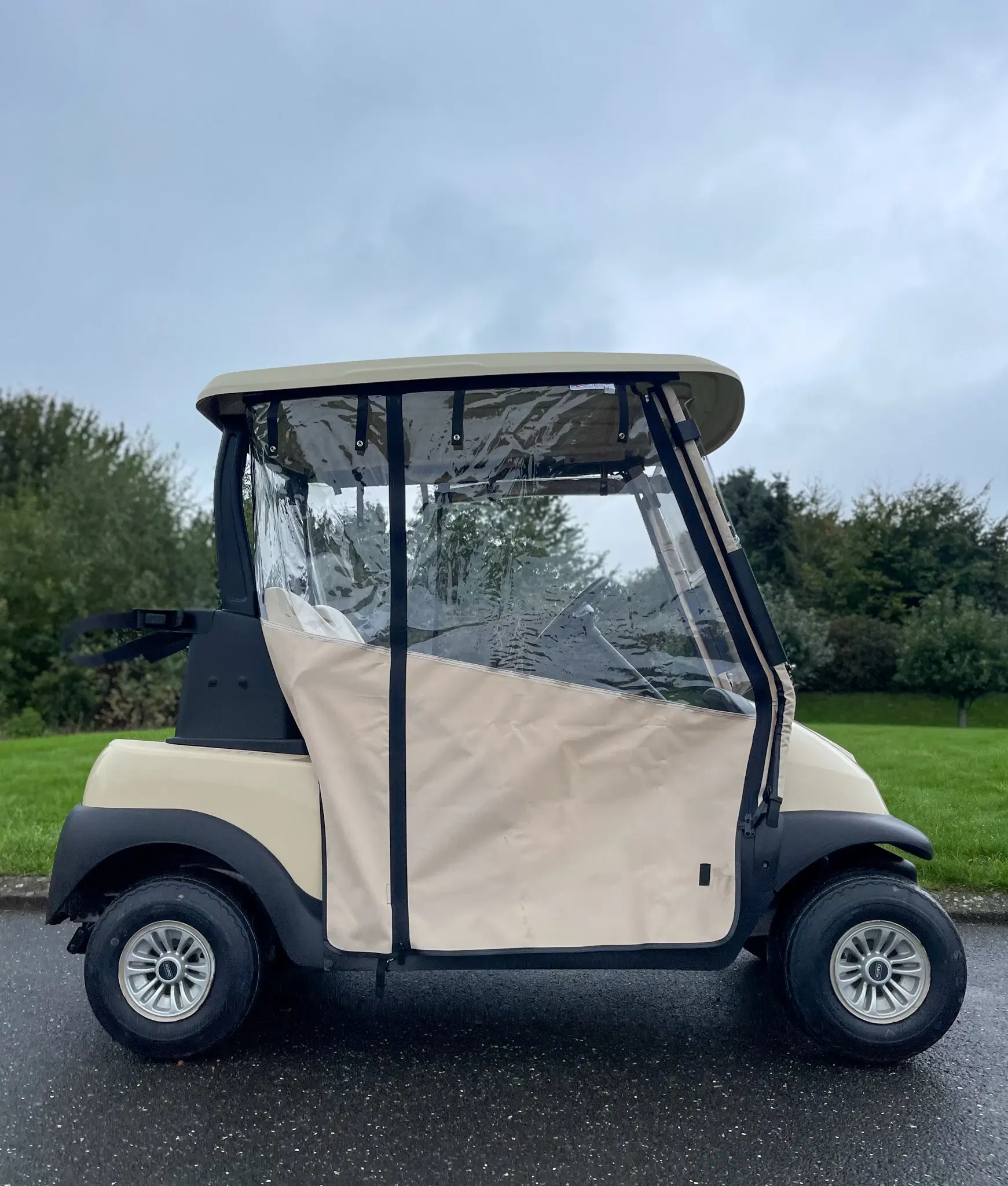 Golfbil med Full-body cover