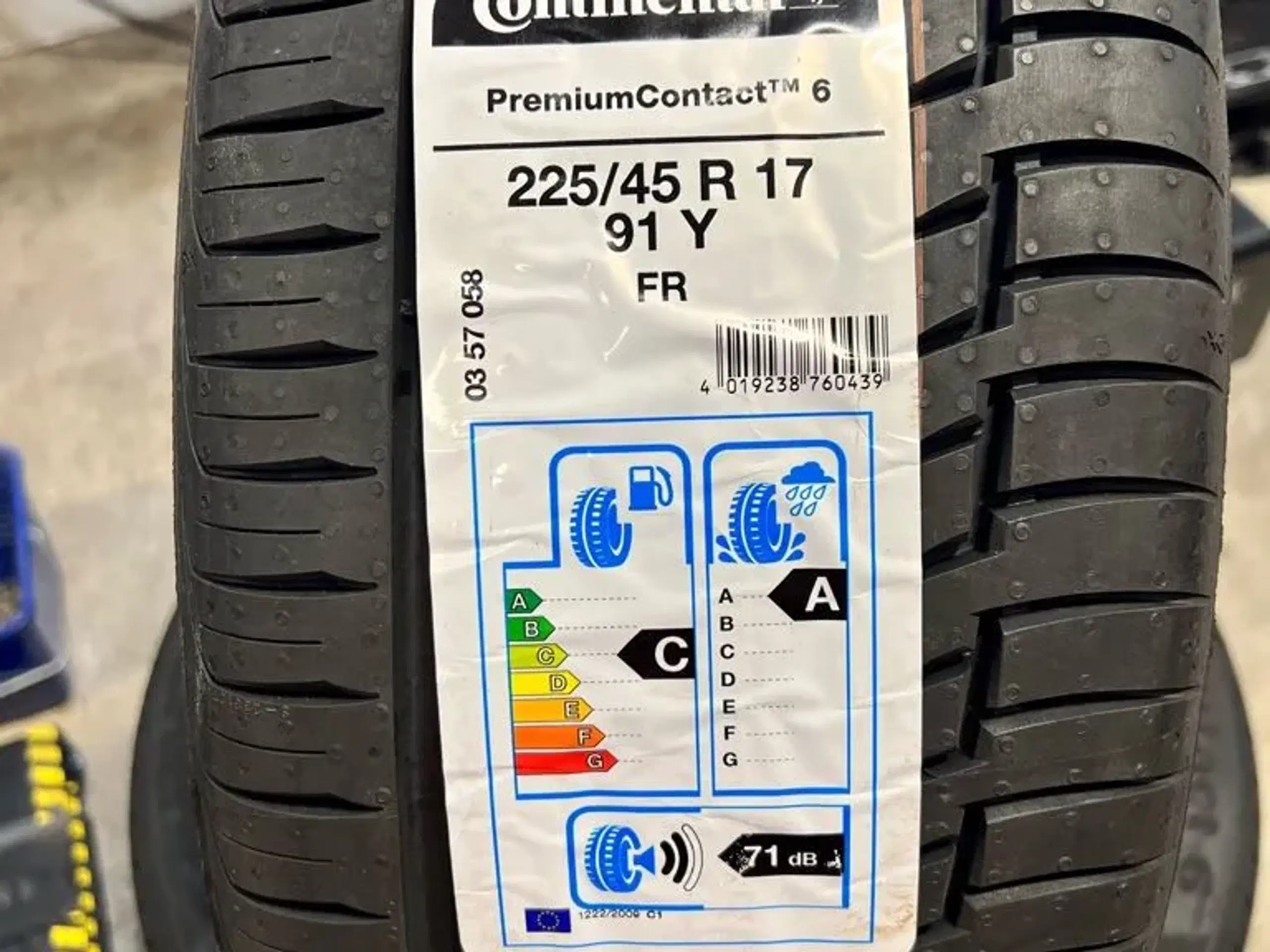 Continental sommerdæk 225/45 17